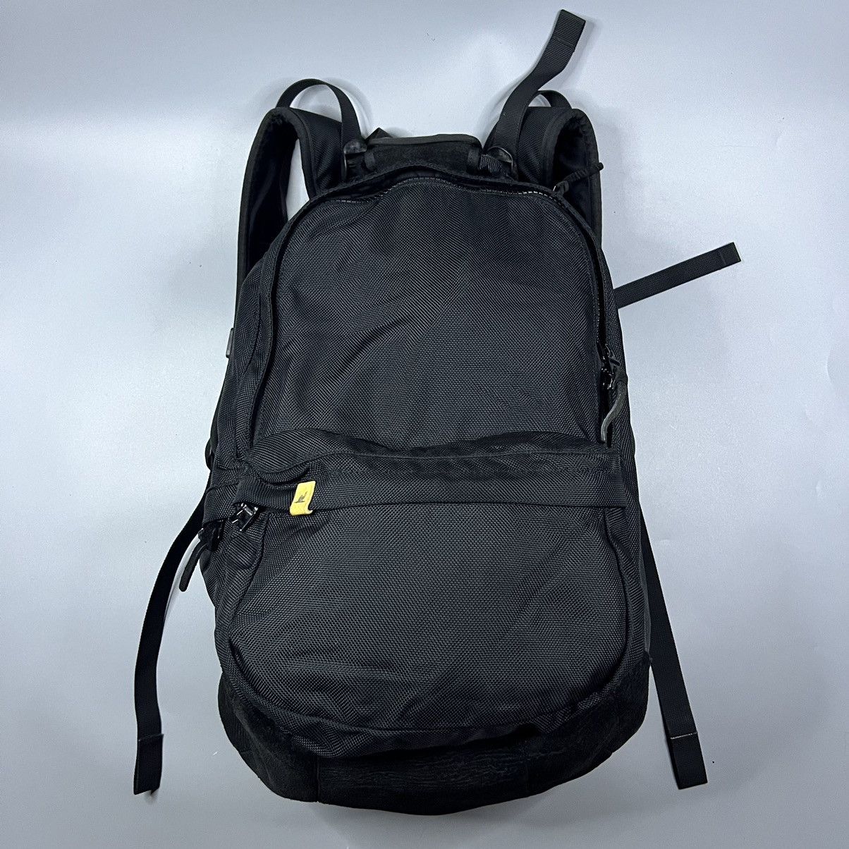 バッグ visvim BALLISTIC 25L Black 2020-04-1416.12.05_1200x1200.
