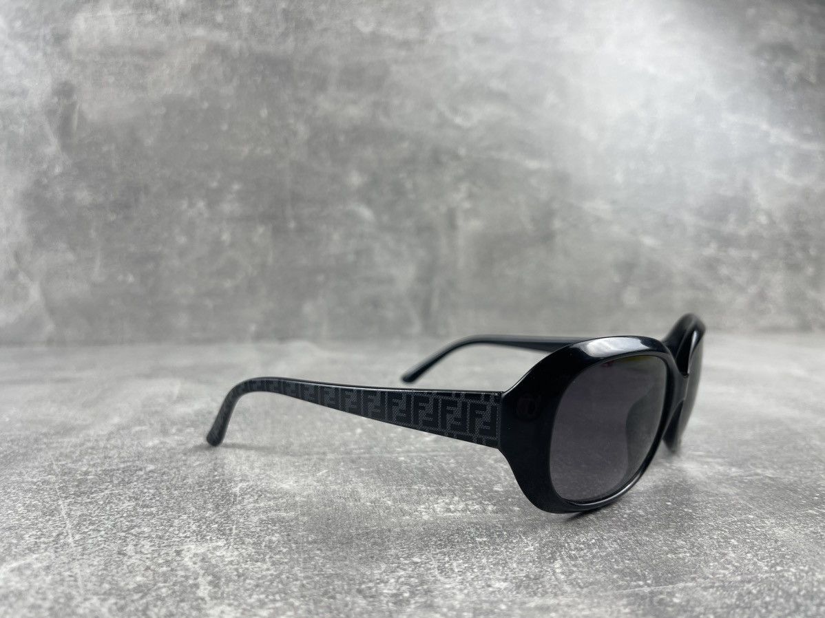 Fendi Fendi Black Oval FF Monogram Sunglasses Italy Made Vintage Size ONE SIZE - 3 Thumbnail