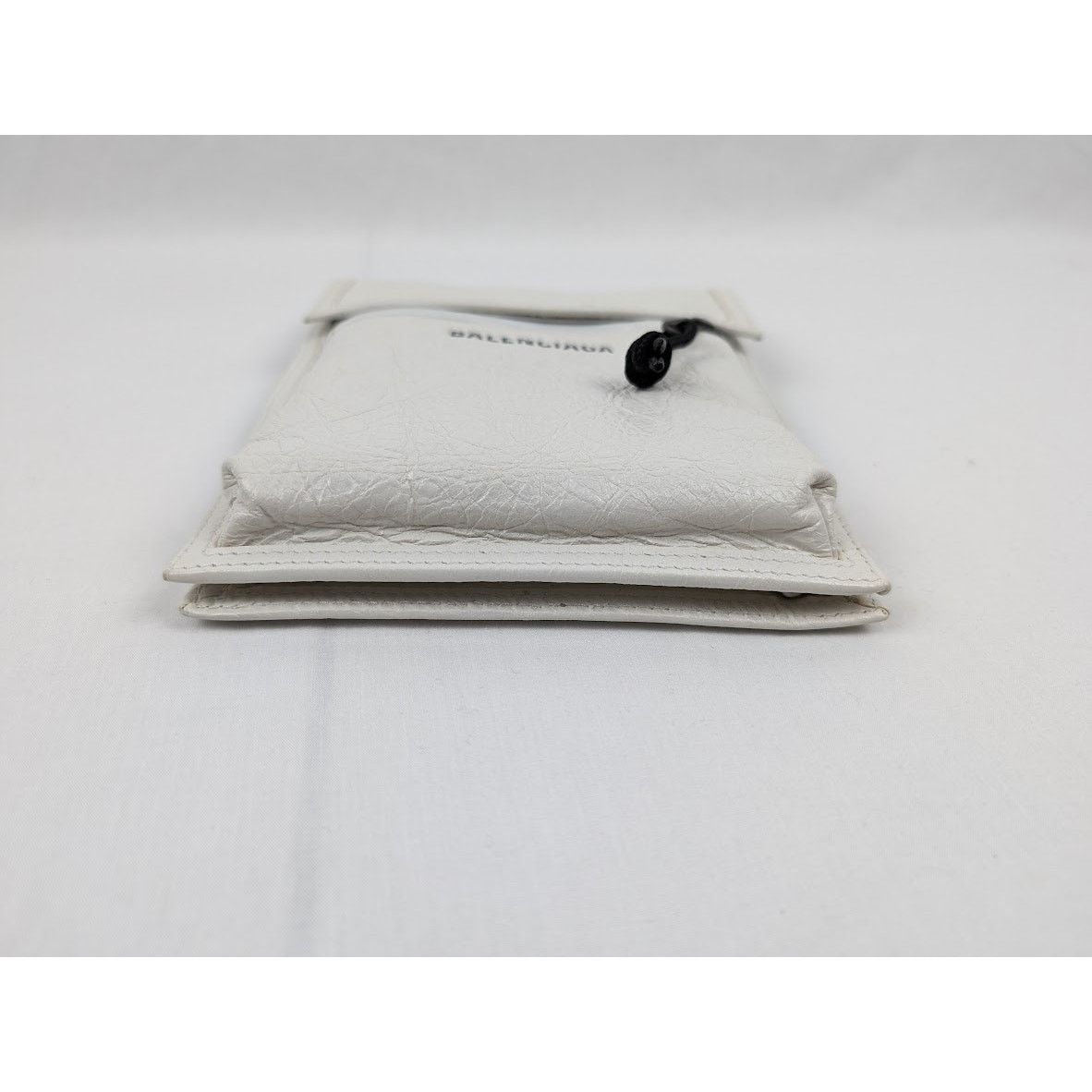 Balenciaga o1rshd1 Size: OS / Arena Lamb Dr Explorer Pouch Strap White Size ONE SIZE - 10 Thumbnail