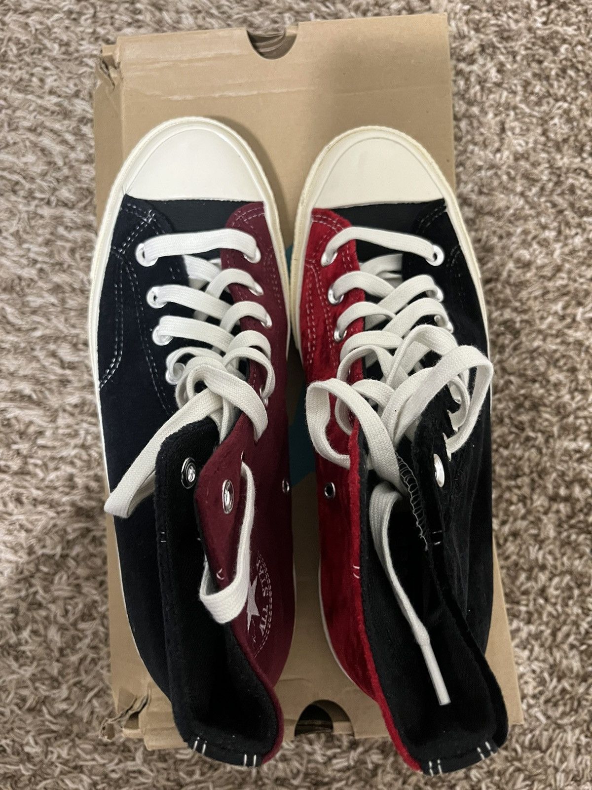 Converse Converse Chuck 70 Hi retro velvet sneakers in black/red Size US 7 / EU 40 - 6 Thumbnail