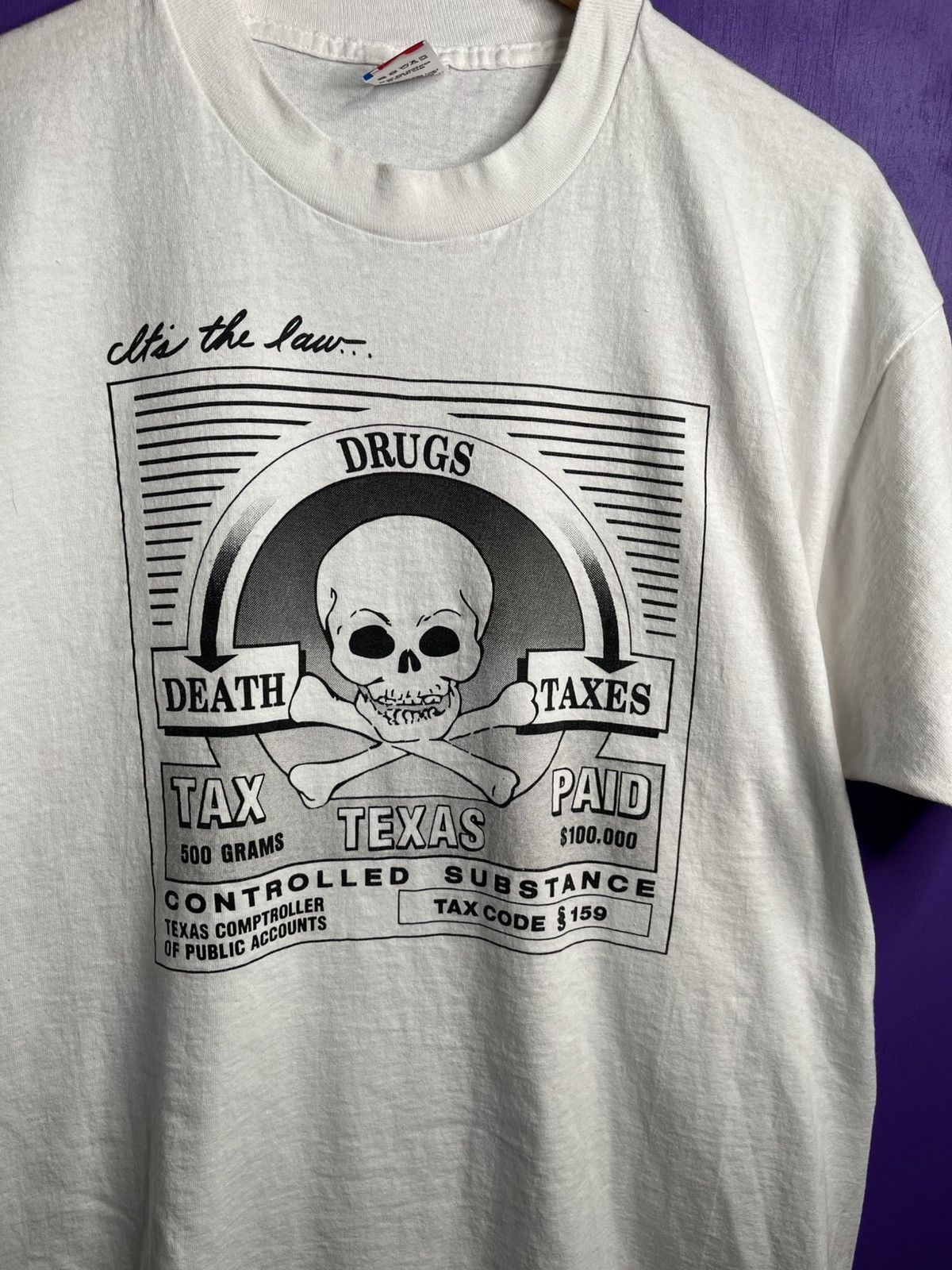 Vintage 90s Drugs death taxes art t-shirt