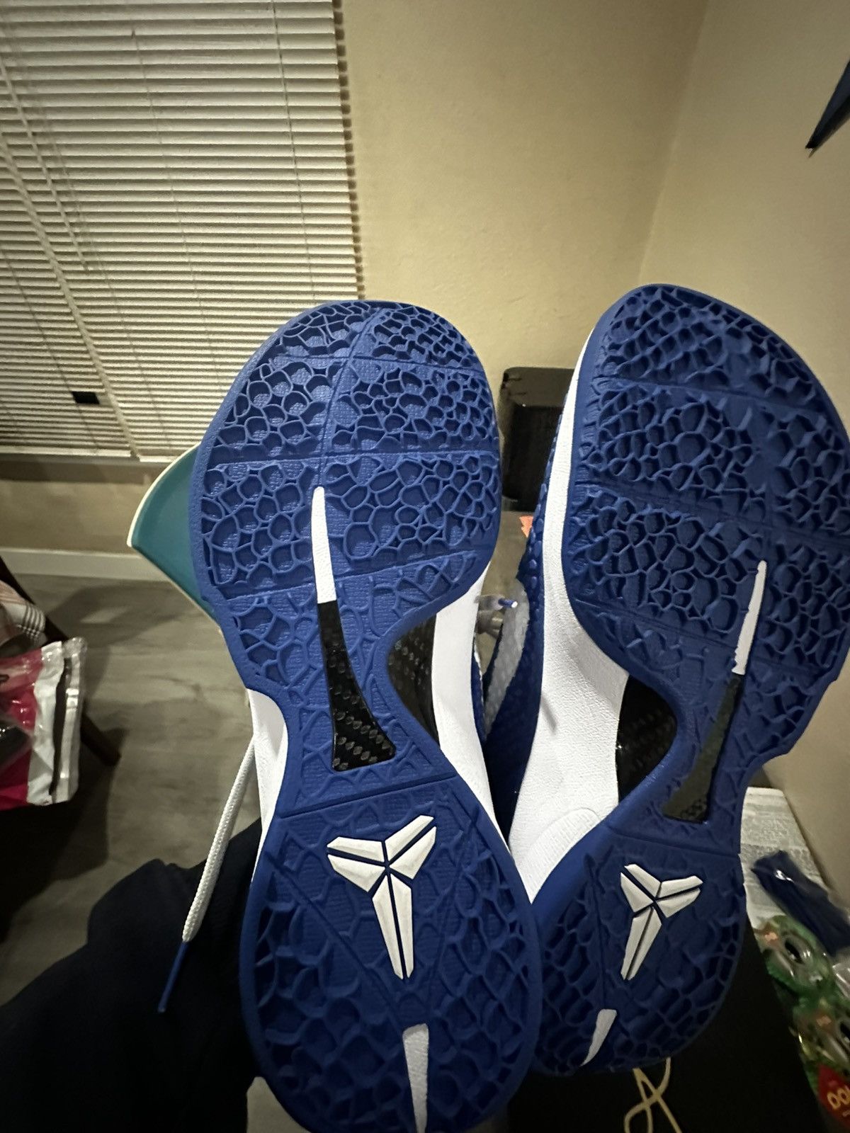 Nike Nike Kobe VI Protro: Dodgers (size 11) Size US 11 / EU 44 - 4 Thumbnail