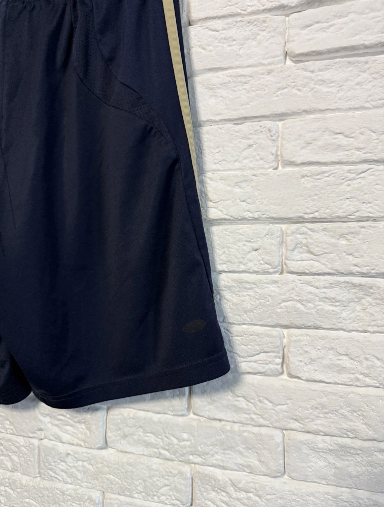 Adidas Rare Adidas Real Madrid Away Footballsuit Jersey+Shorts07\08 Size US XL / EU 56 / 4 - 14 Thumbnail