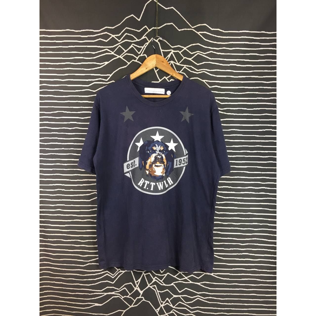 Vintage IC Story Golden Deluxe Brand Venezia Rottweiler Graphic Tee Size US L / EU 52-54 / 3 - 2 Thumbnail