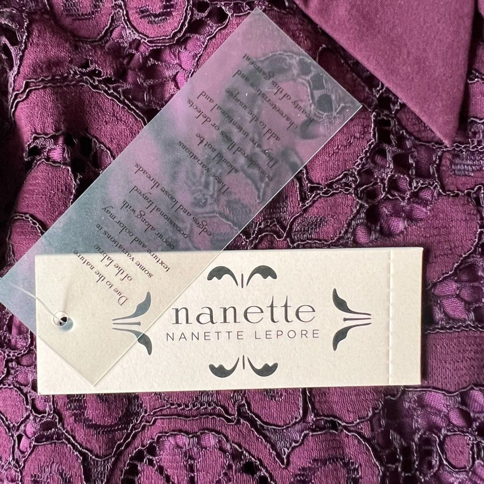 Nanette Lepore Nanette Lepore Burgandy Lace Sheer Short Sleeve Blouse, S Size S / US 4 / IT 40 - 12 Thumbnail