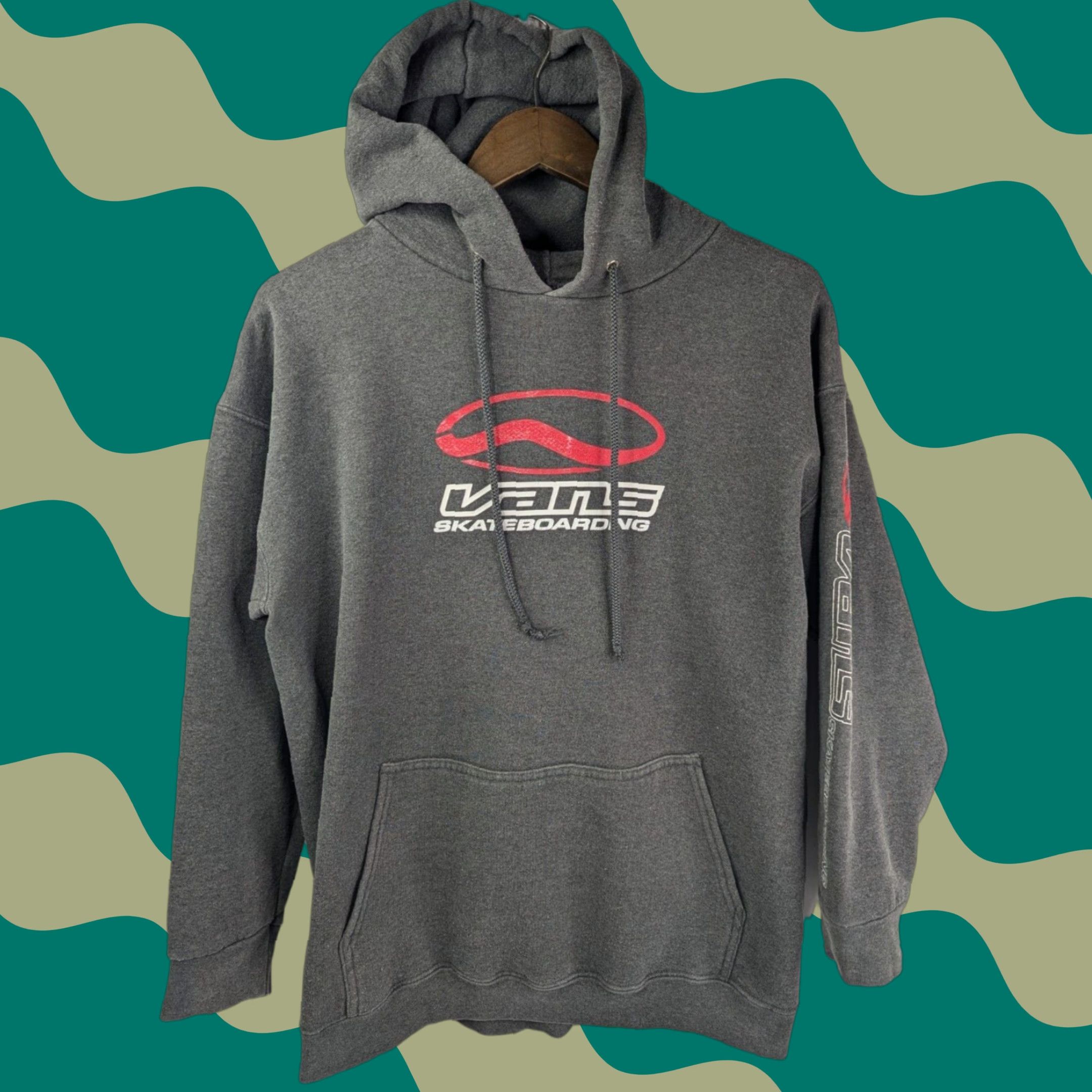 Vans VINTAGE Vans Hoodie Pullover Sweatshirt 66 Skateboarding Charcoal Grey M Men Grey 90s Skateboarding Vans Shirt Womens Mens Girls Size US M / EU 48-50 / 2 - 1 Thumbnail