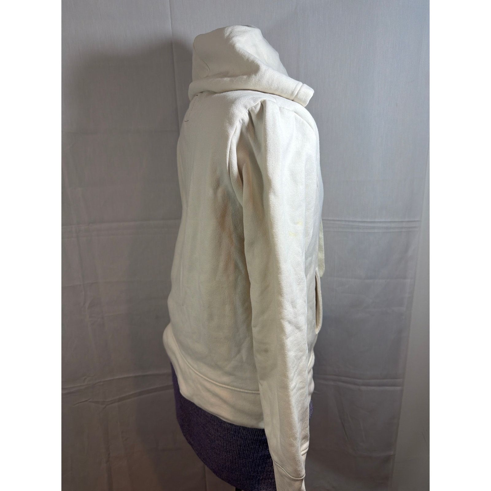 Levi's Vintage Women's Levi's Zip Up Hoodie Sweatshirt Size Medium Size M / US 6-8 / IT 42-44 - 4 Thumbnail