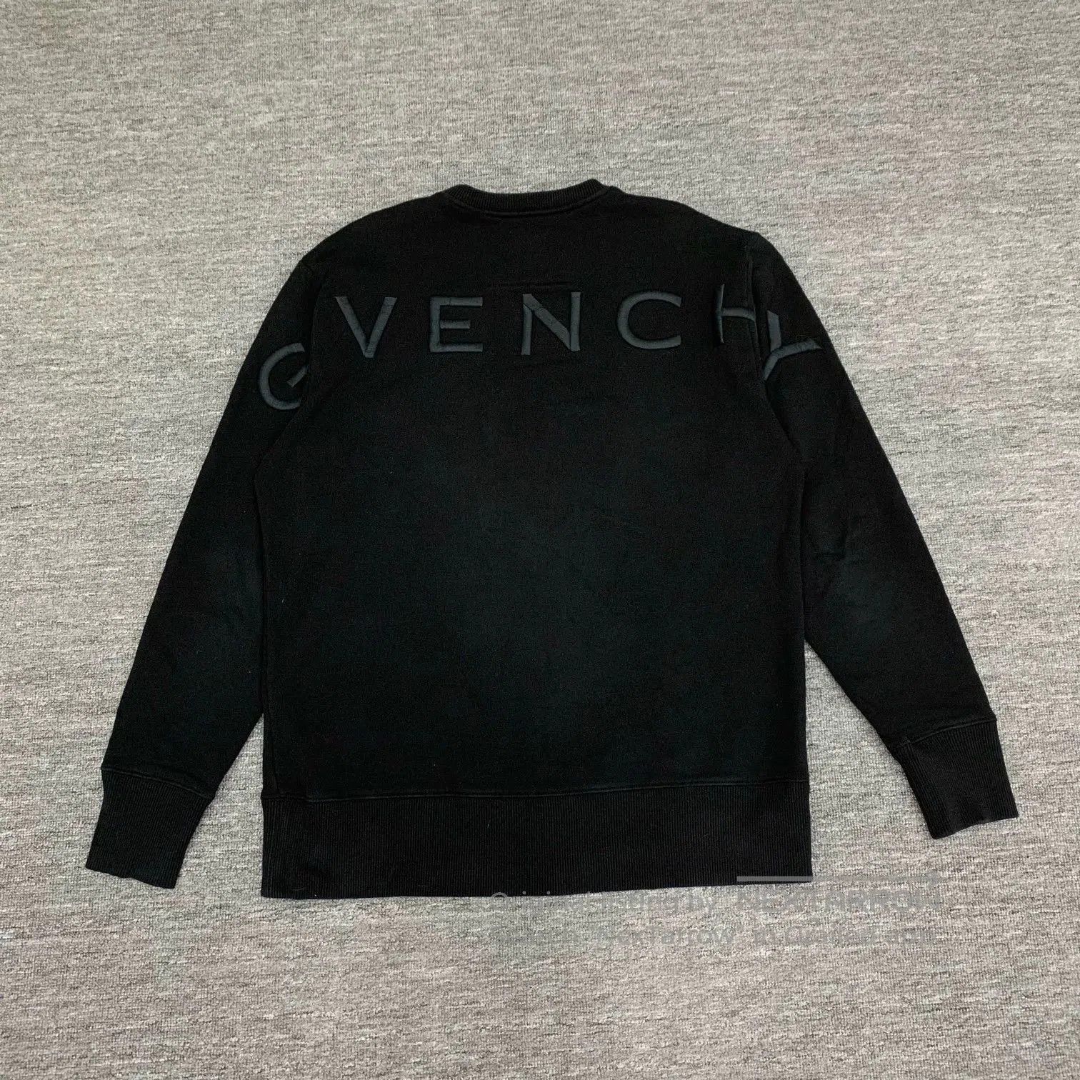 Givenchy Givenchy Black Back Logo Sweatshirt. Size US M / EU 48-50 / 2 - 2 Thumbnail