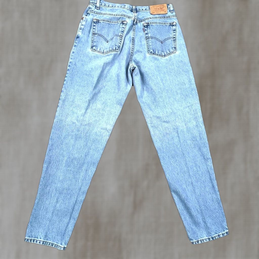 Levi's VINTAGE Levi's 550 Jeans Women 5-Pocket Design Relaxed Tapered Fit 31x30 Blue 80s 90s USA Mens Womens Girls Boys 731 Size 36" / US 14 / IT 50 - 1 Thumbnail