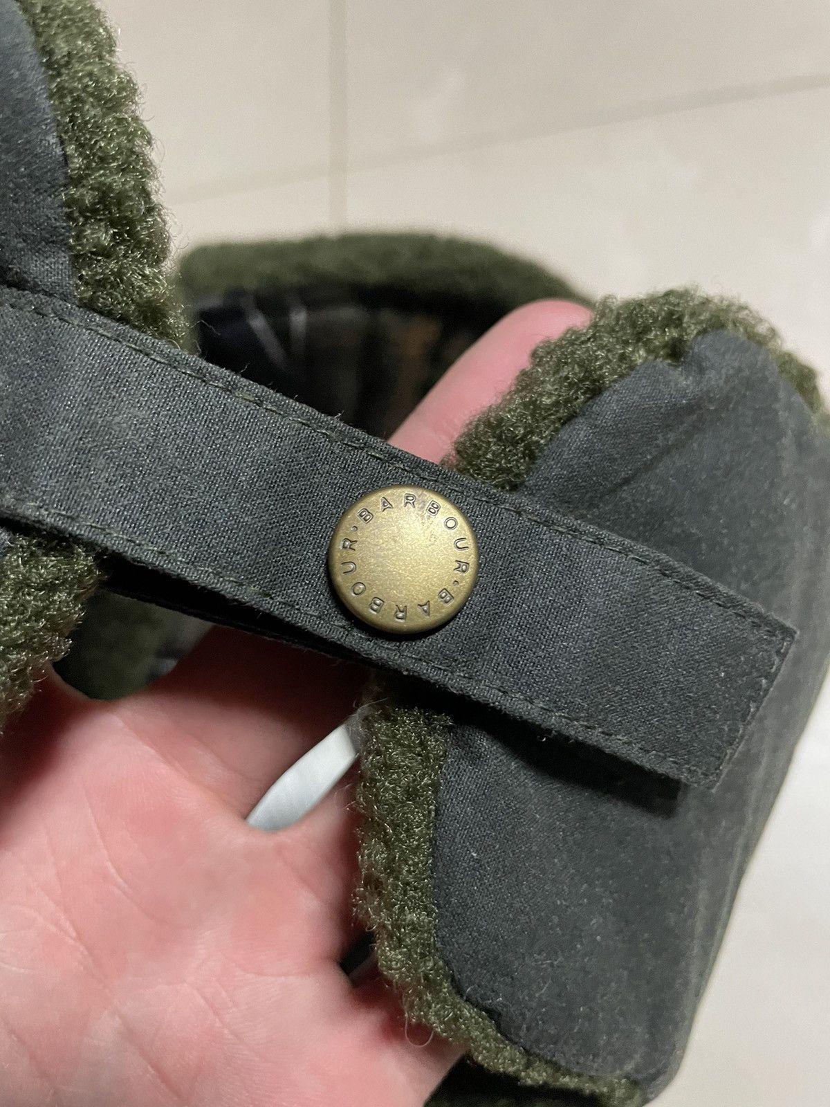 Barbour hat with ear flaps BARBOUR WAX NEW Size ONE SIZE - 4 Thumbnail