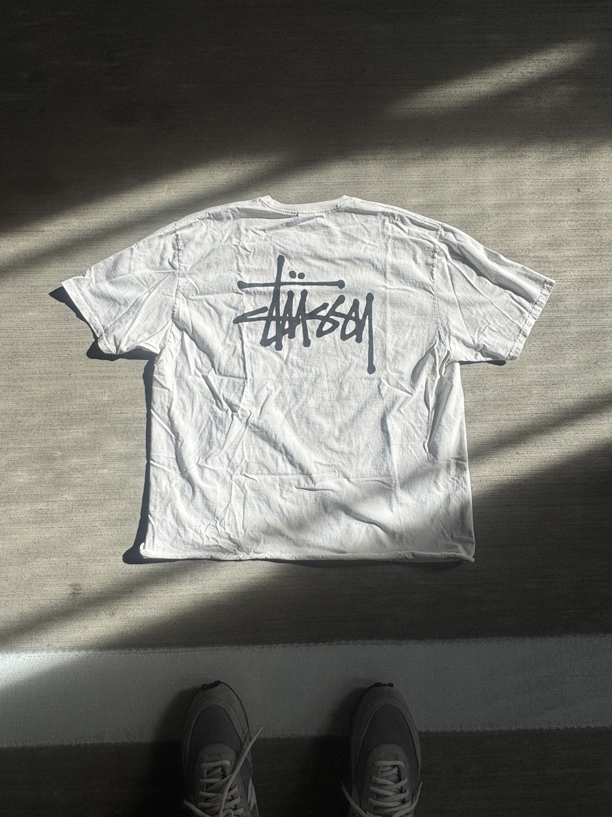 Stussy Basic Stussy white Tee Size US XL / EU 56 / 4 - 1 Thumbnail