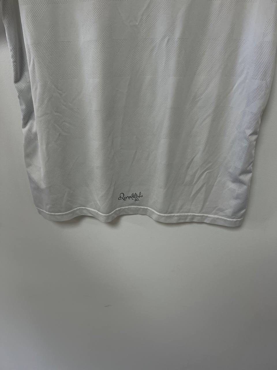 Nike Vintage #10 Ronaldinho Jersey R10 Nike Football Shirt M Size US M / EU 48-50 / 2 - 17 Thumbnail