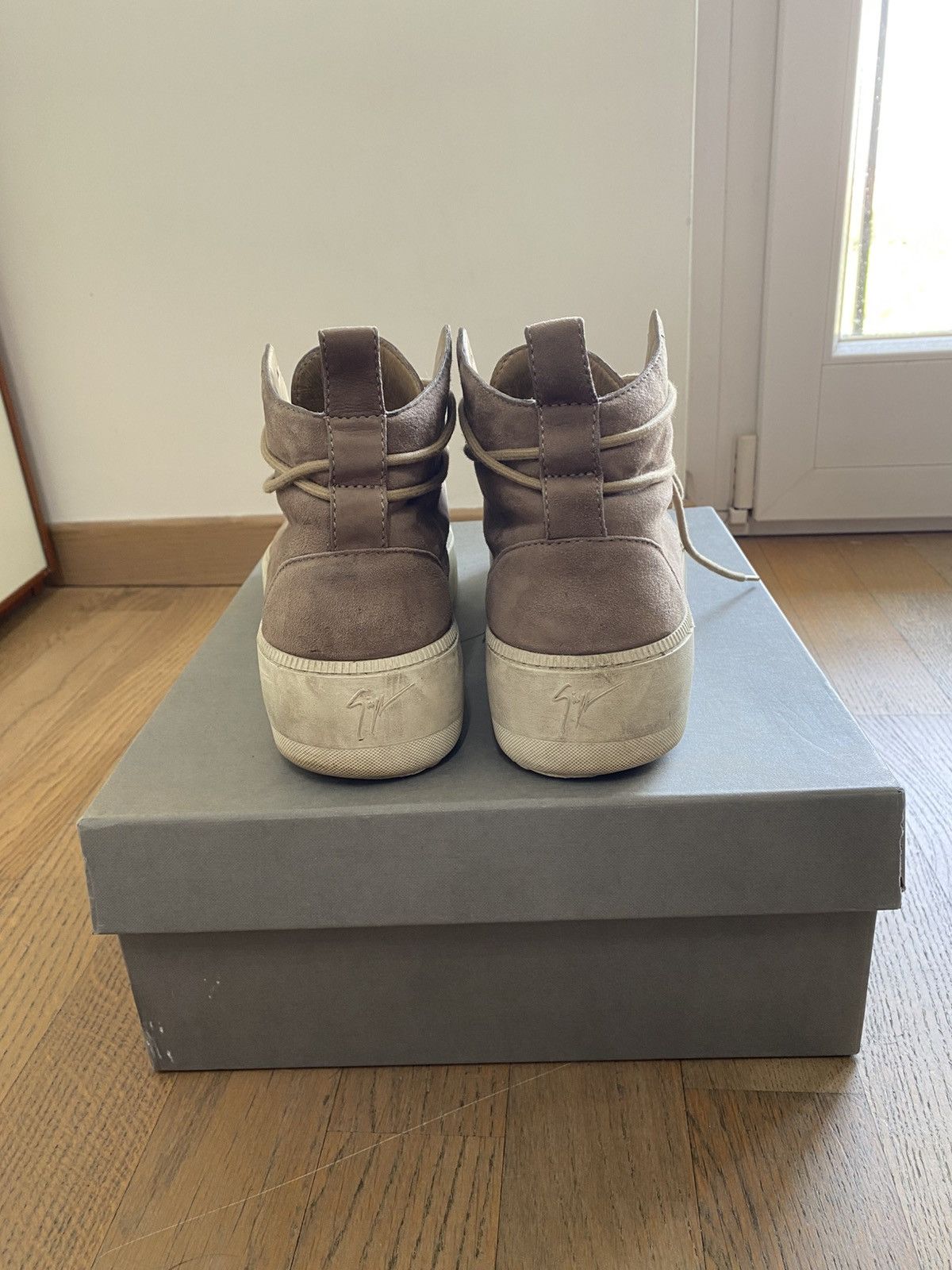 Giuseppe Zanotti Giuseppe Zanotti Beige Suede Leather Sneakers 43 1/3 Size US 10.5 / EU 43-44 - 6 Thumbnail