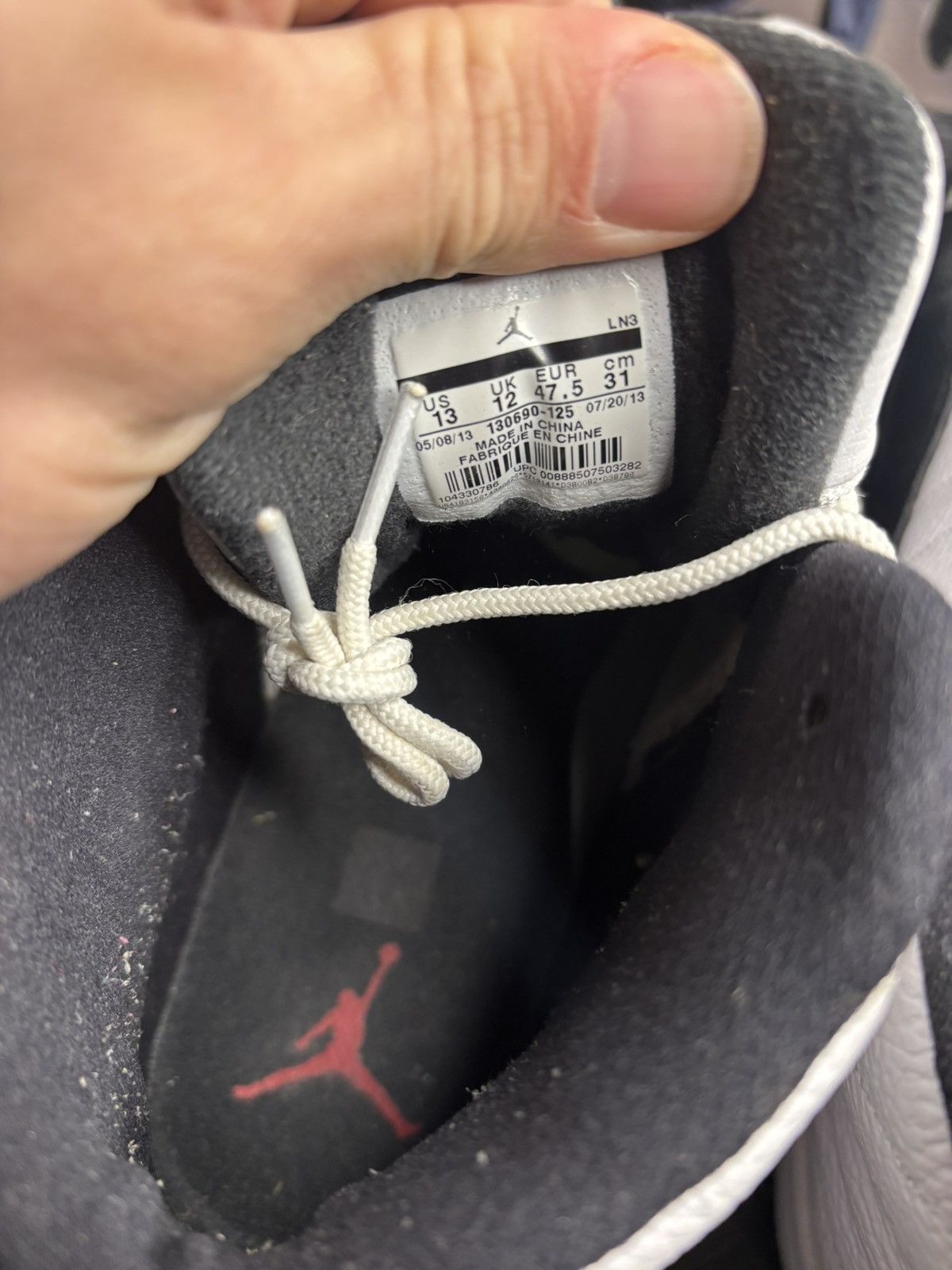 Jordan Brand Air Jordan 12 Retro 2013 Taxi 2013 Size US 13 / EU 46 - 6 Thumbnail
