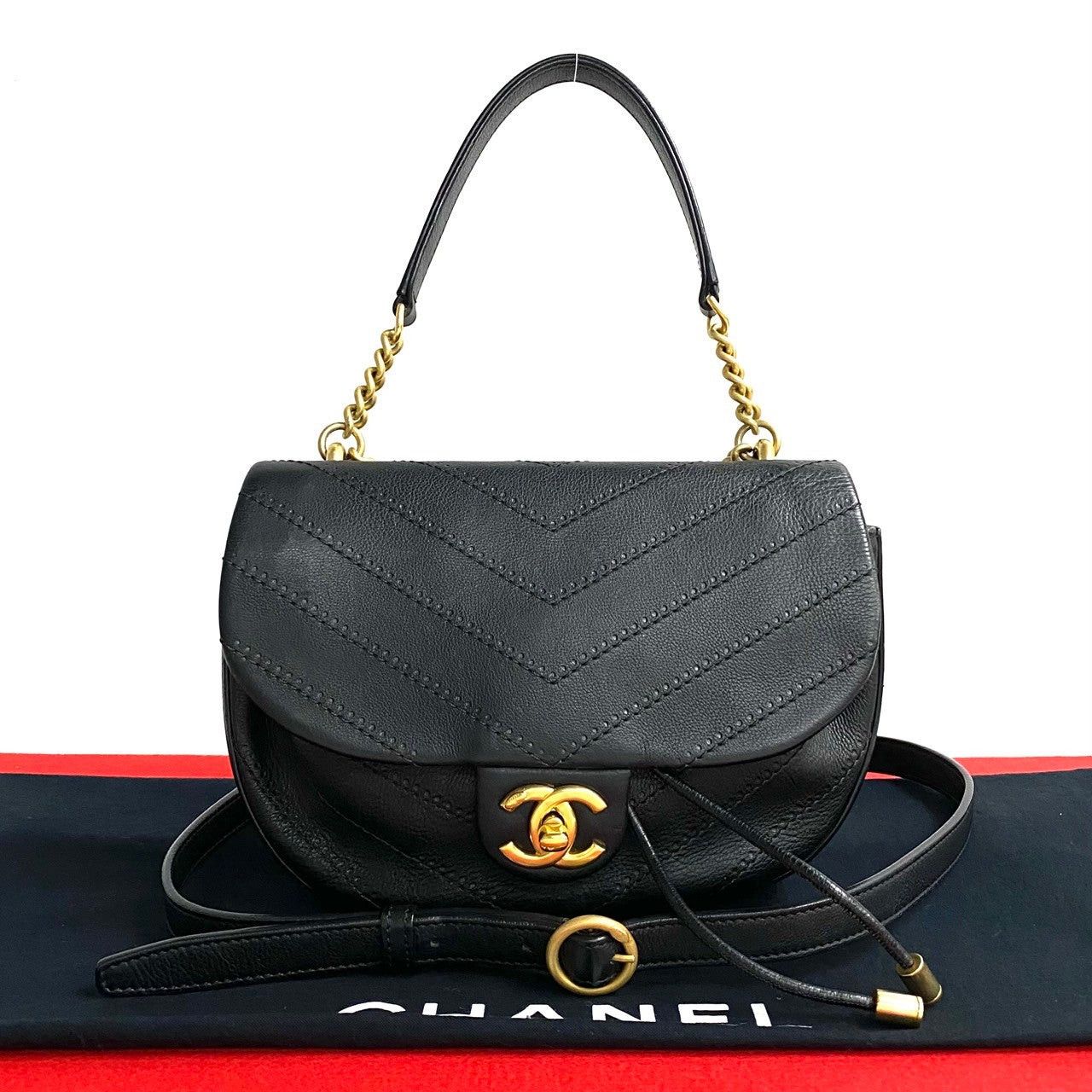 Chanel Chanel Shoulder Bag Black Leather Size ONE SIZE - 1 Thumbnail