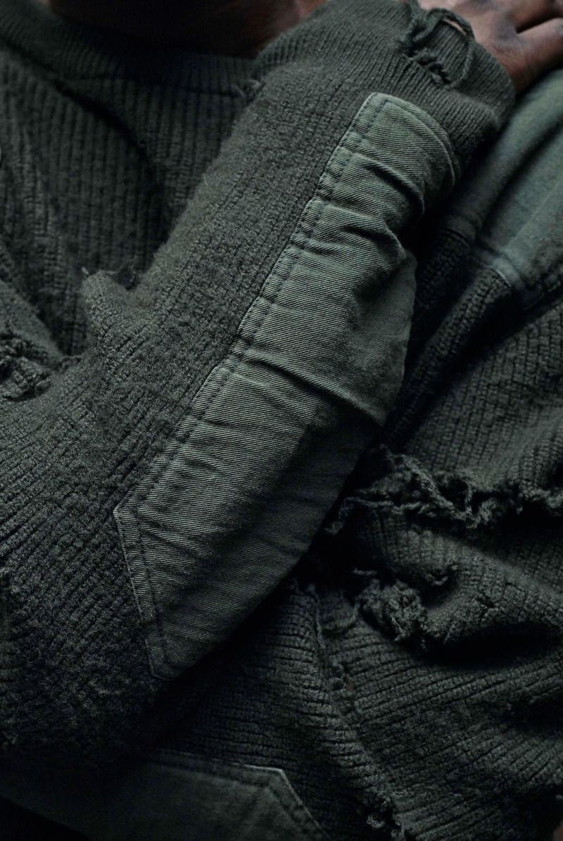 yeezy season1 ダメージミリタリーニット Yeezy Size M Destroyed