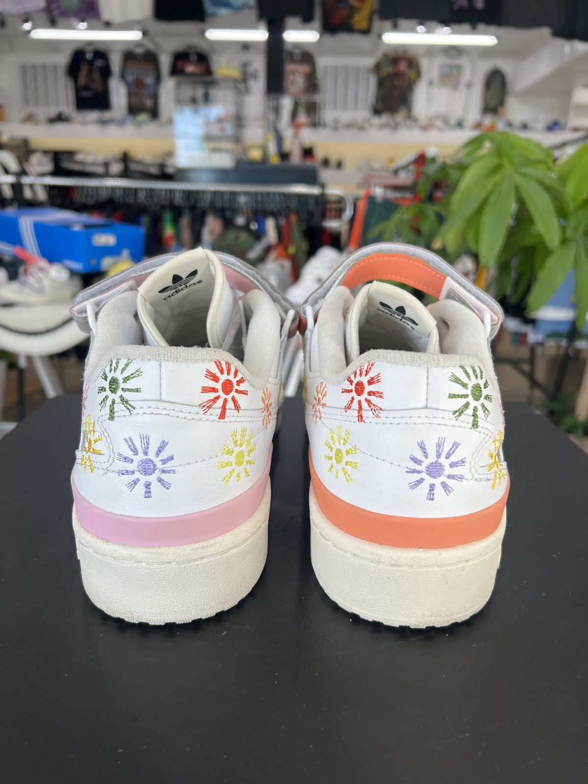 Adidas Adidas Forum Low Love Unites Pride Sz. 10 (2021) Size US 10 / EU 43 - 5 Thumbnail