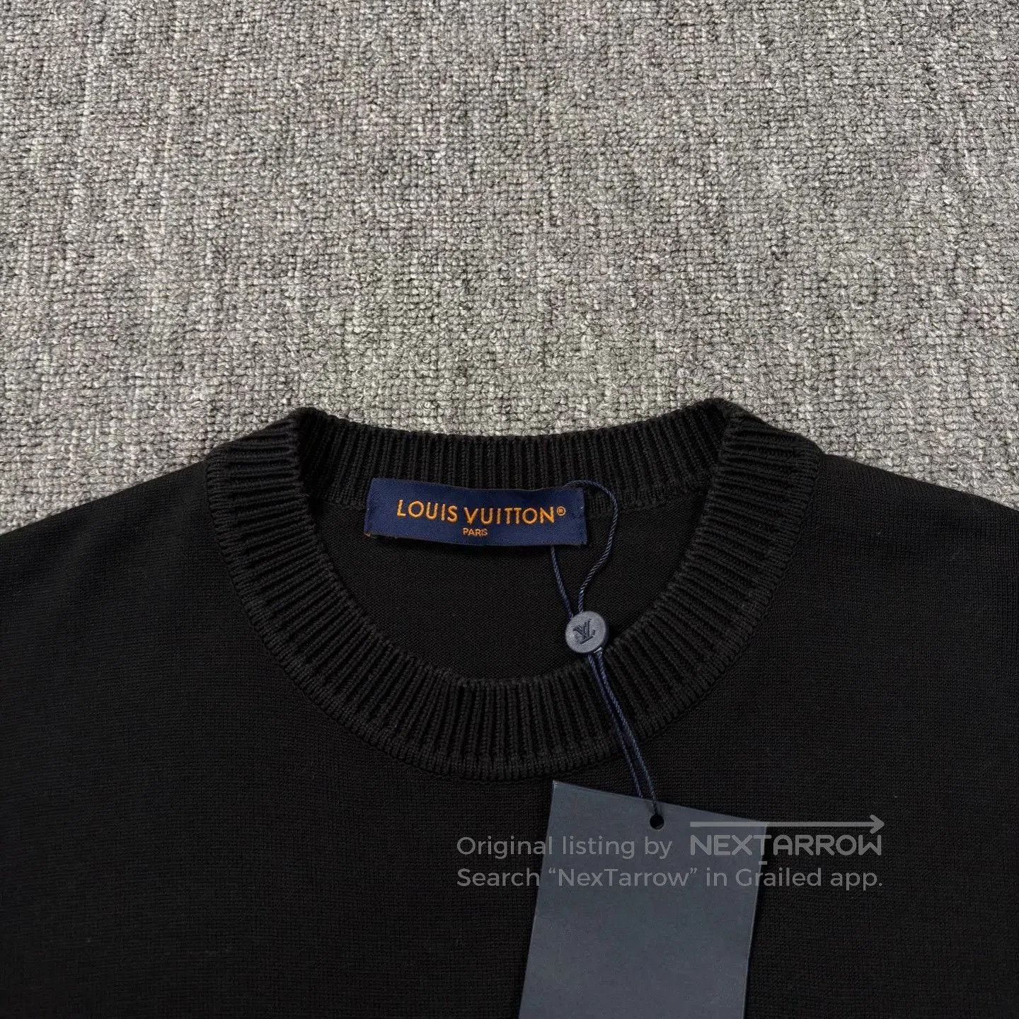 Louis Vuitton LV Black Pin Logo Embroidered Short-Sleeve XS. Size US XS / EU 42 / 0 - 3 Thumbnail