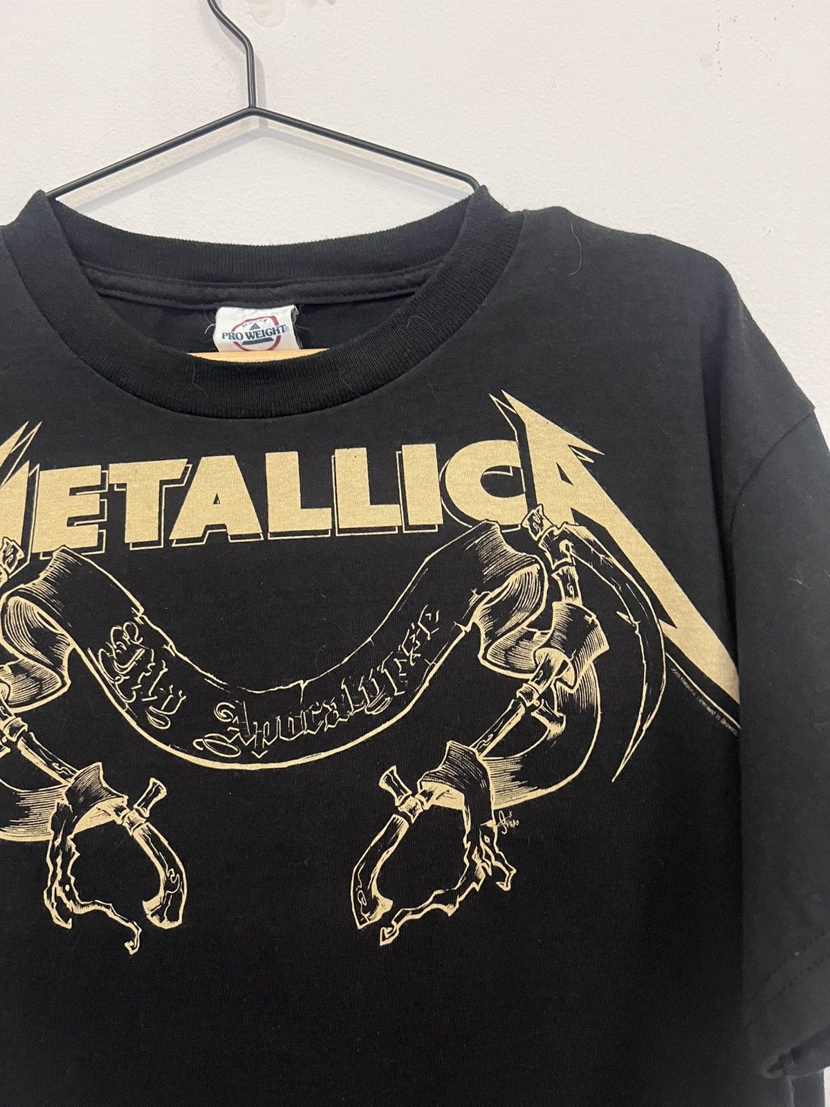 Delta Metallica “My Apocalypse” 2008 Tour Tee Pro Weight – Size M Size US M / EU 48-50 / 2 - 3 Thumbnail