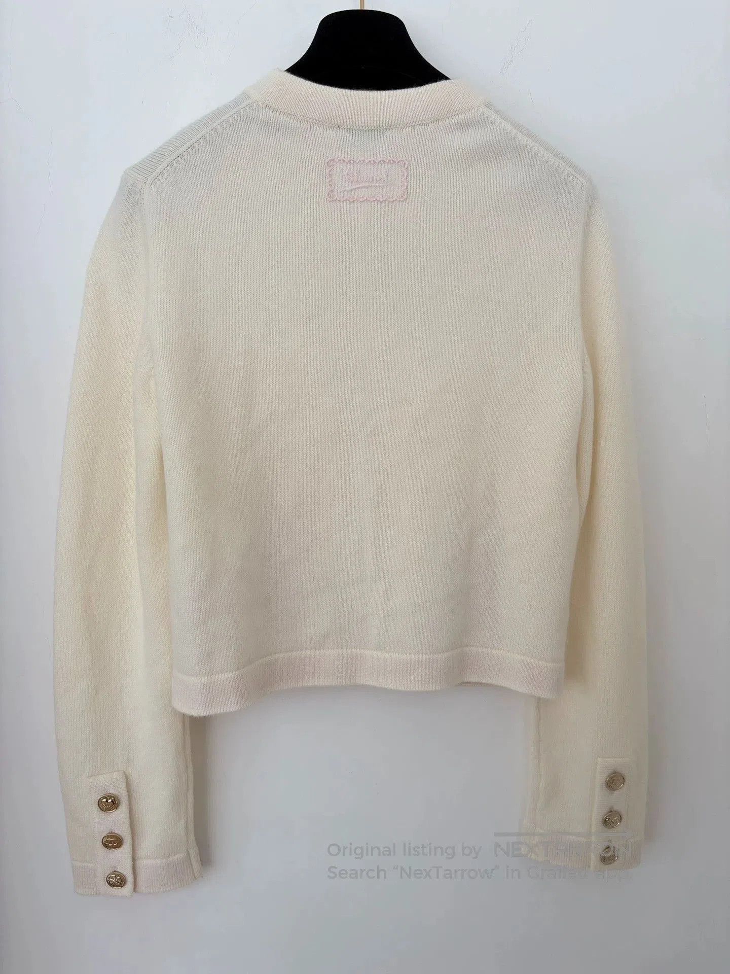 Chanel Chanel 25B White Knit Cardigan. Size US S / EU 44-46 / 1 - 2 Thumbnail