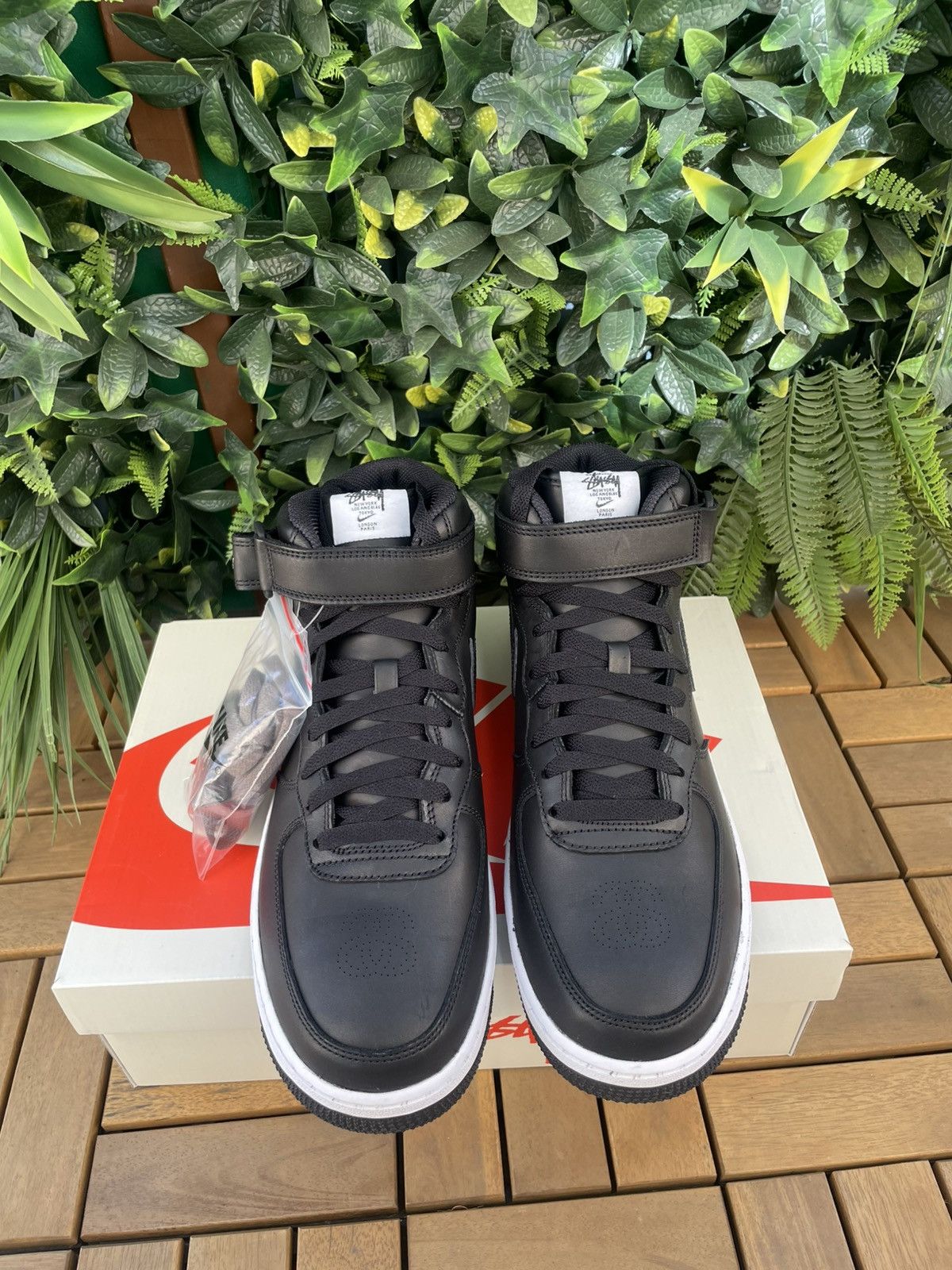 Nike × Stussy Nike x Stüssy Air Force 1 Mid "Black Snakeskin" Size US 9.5 / EU 42-43 - 4 Thumbnail