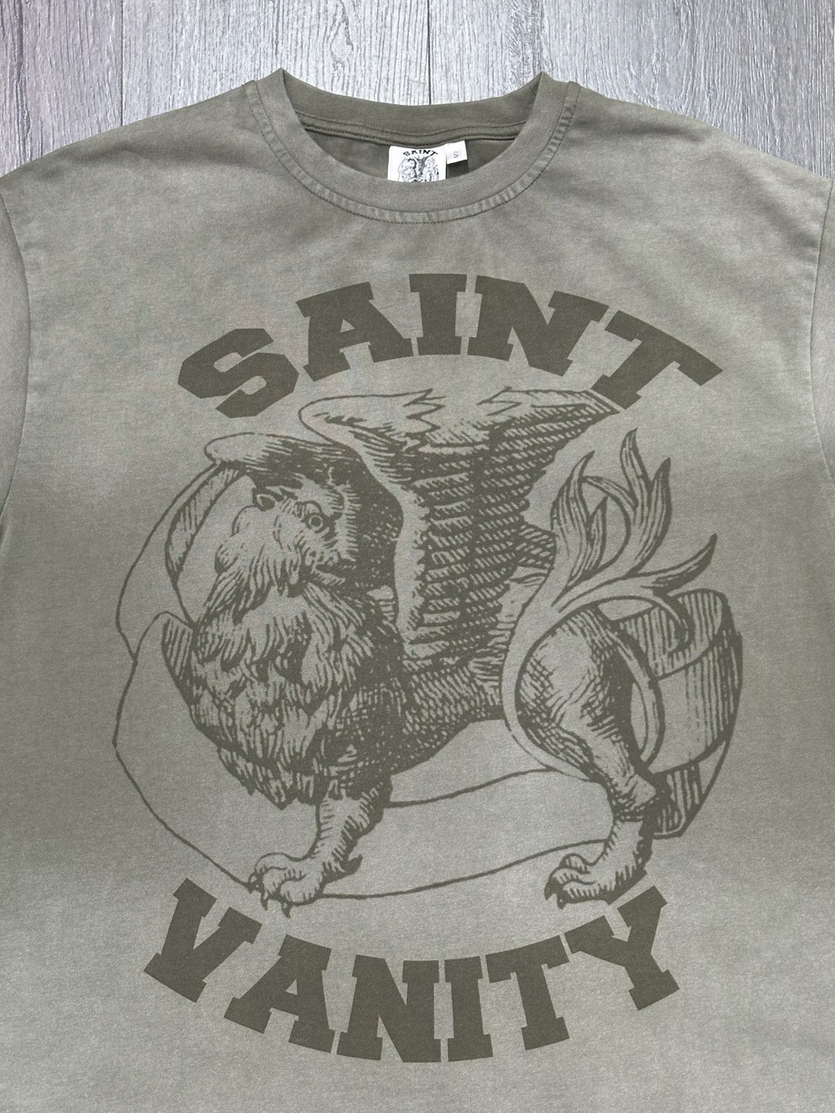 Saint Vanity Saint Vanity "Griffin" Olive T-Shirt size XL Size US XL / EU 56 / 4 - 2 Thumbnail