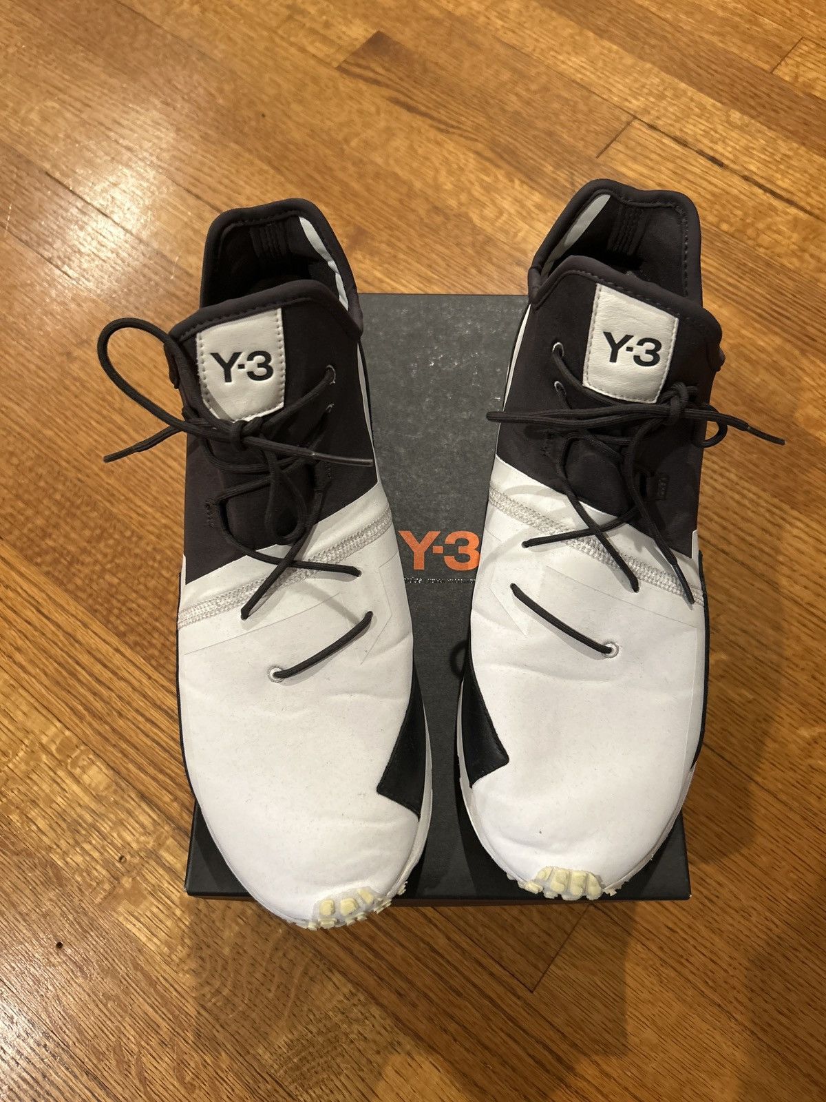 Y-3 Y-3 ARC RC White and Black Sneakers Size 10 Size US 10 / EU 43 - 1 Thumbnail