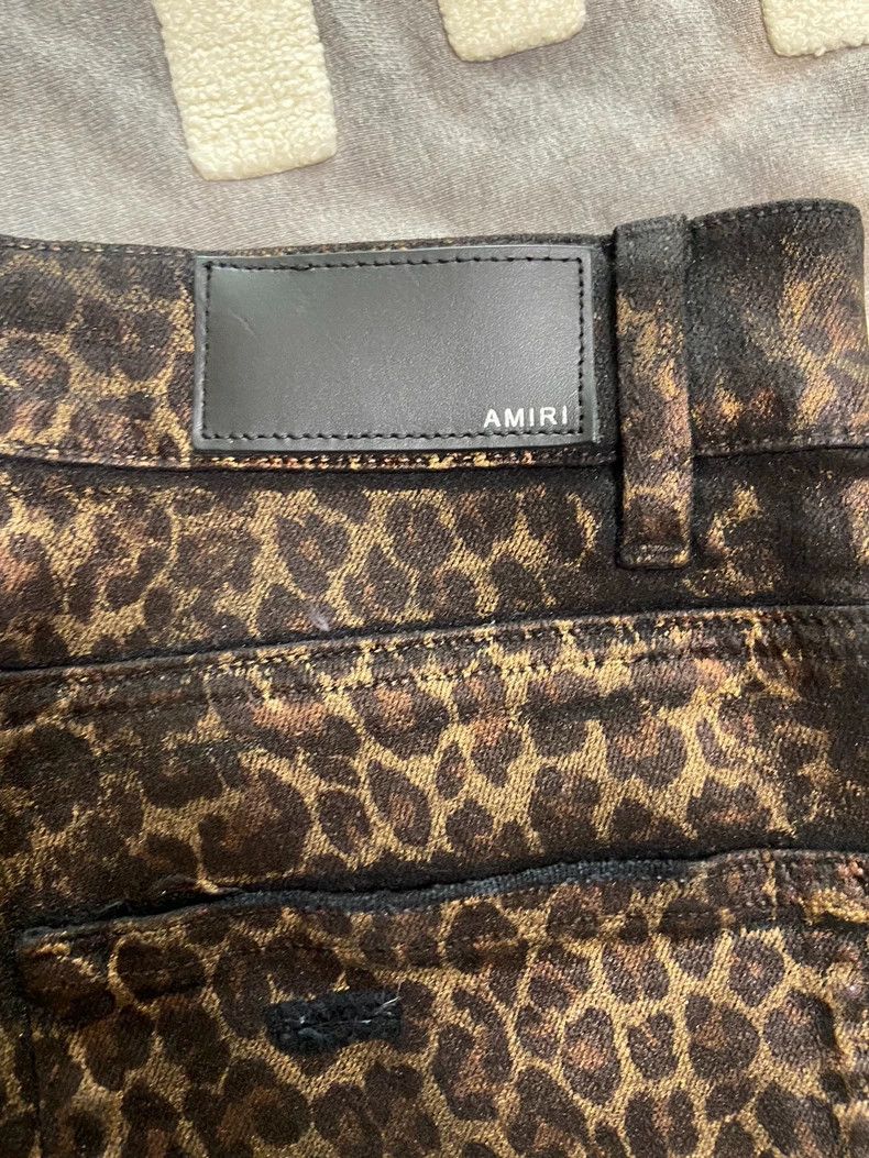 Amiri Amiri leopard print glitter 9-inch pants Size US 34 / EU 50 - 4 Thumbnail