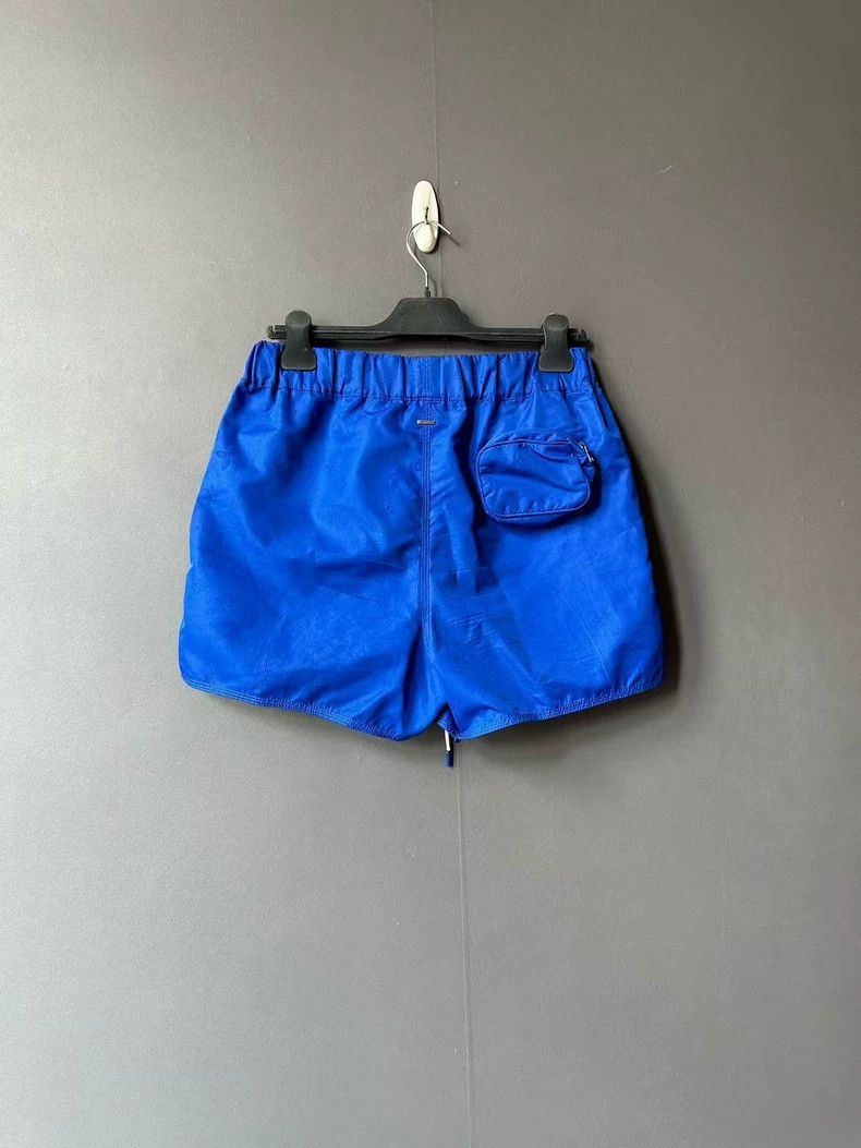 Louis Vuitton Louis Vuitton size s Dark-striped shorts Size US 28 / EU 44 - 2 Thumbnail