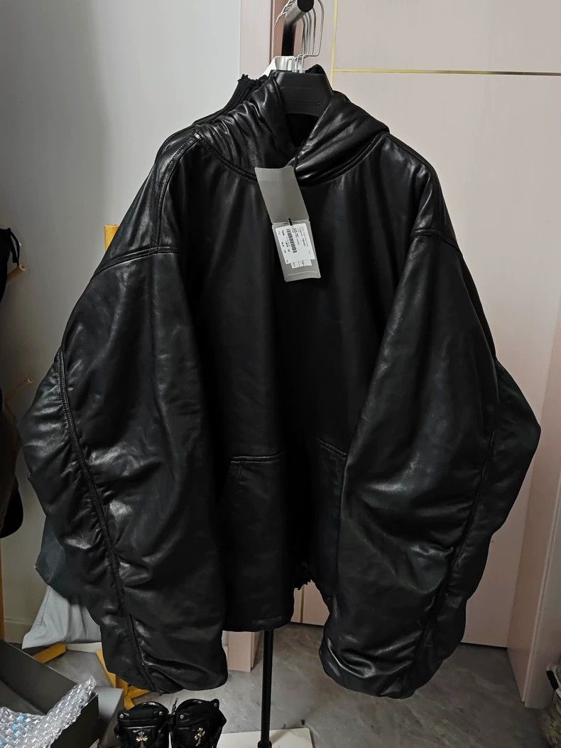 Balenciaga size 2 Blizzard Leather Jacket Pullover Jacket