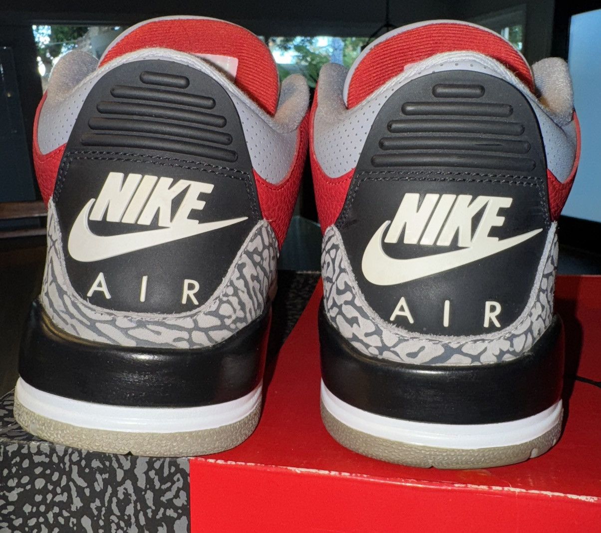 Jordan Brand Jordan retro 3 SE Unite SIZE 10 mens sneakers shoe nike air Size US 10 / EU 43 - 4 Thumbnail