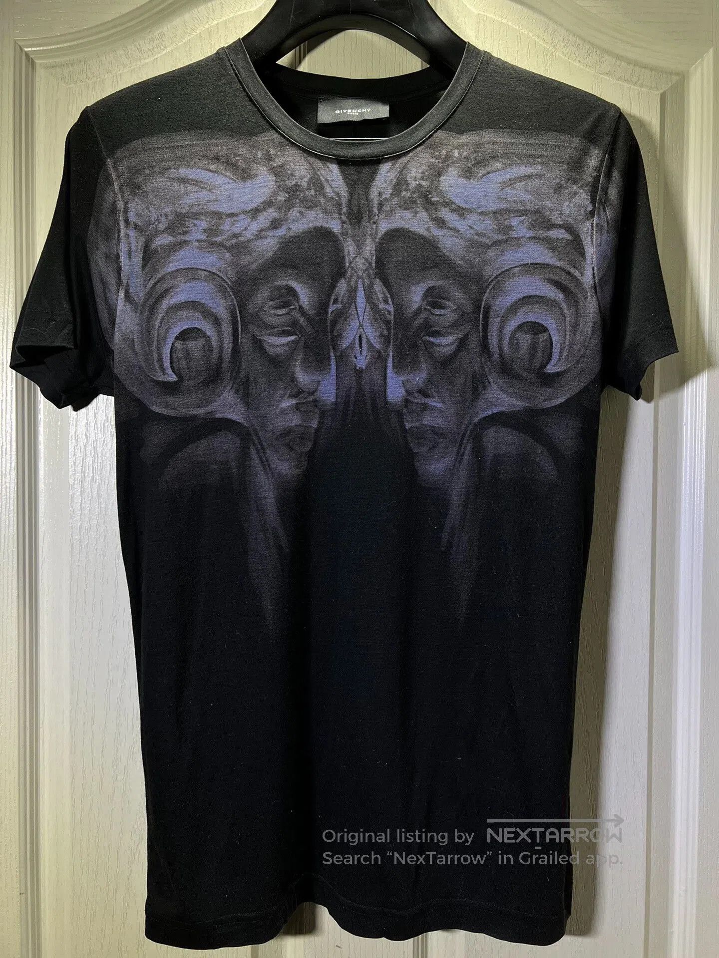 Givenchy GIVENCHY Men's Summer Round Neck T. Size US M / EU 48-50 / 2 - 1 Thumbnail
