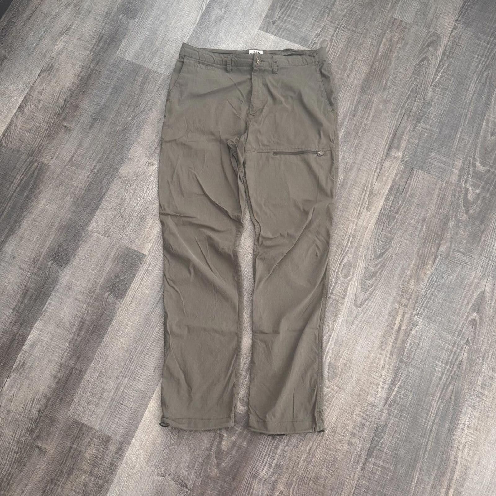 The North Face THE NORTH FACE • VNTG Olive Cargo Pants (L) Size US 36 / EU 52 - 2 Thumbnail