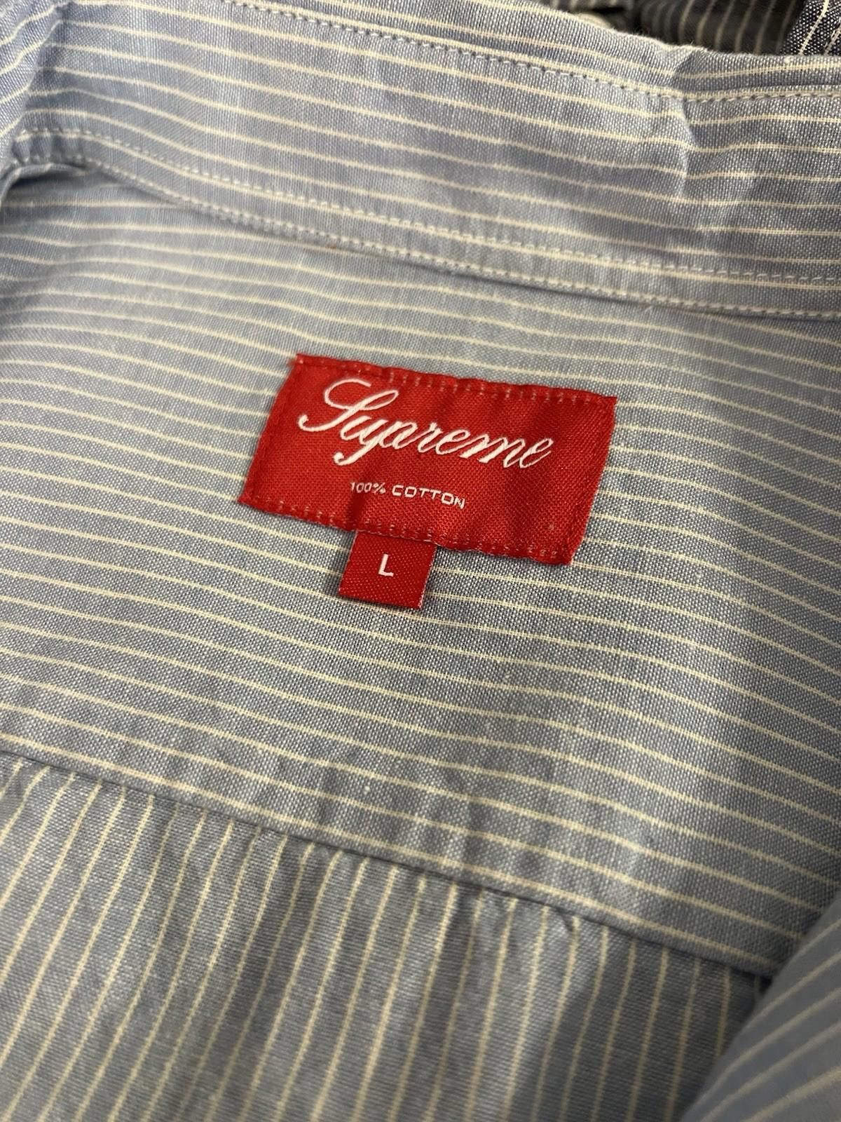 Supreme Pre-Owned SUPREME L/S CHAMBRAY STRIPE SHIRT BLUE LARGE Size US L / EU 52-54 / 3 - 8 Thumbnail