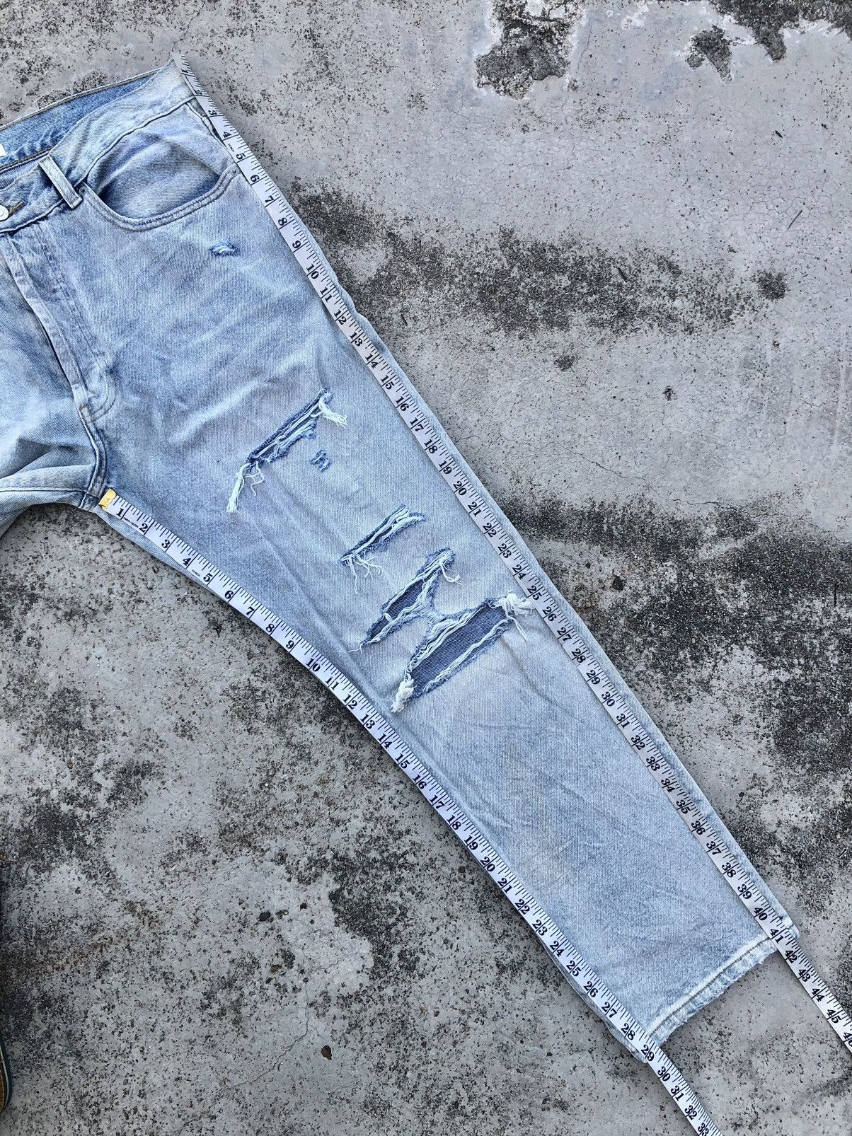 Pacsun VINTAGE LOOSE PACSUN DISTRESSED DENIM Size US 35 - 8 Thumbnail