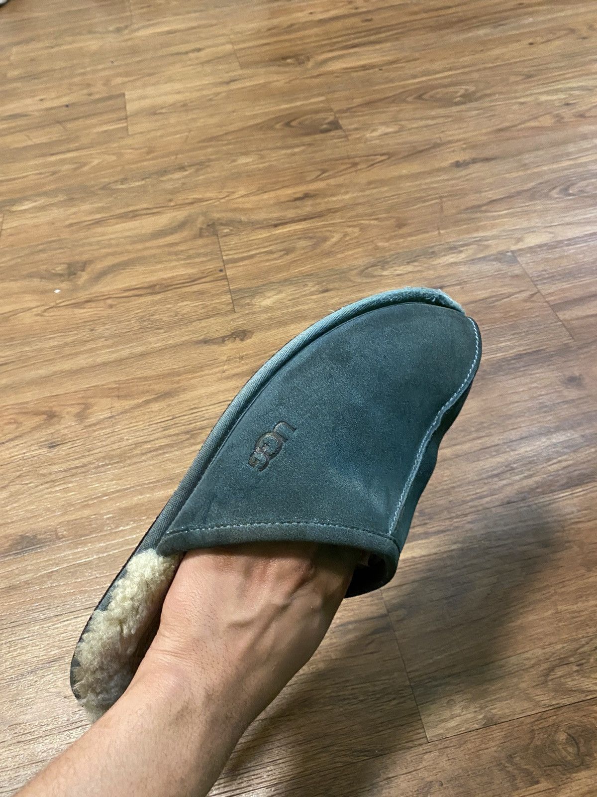 Ugg Uggs House Slippers Size US 9.5 / EU 42-43 - 9 Thumbnail