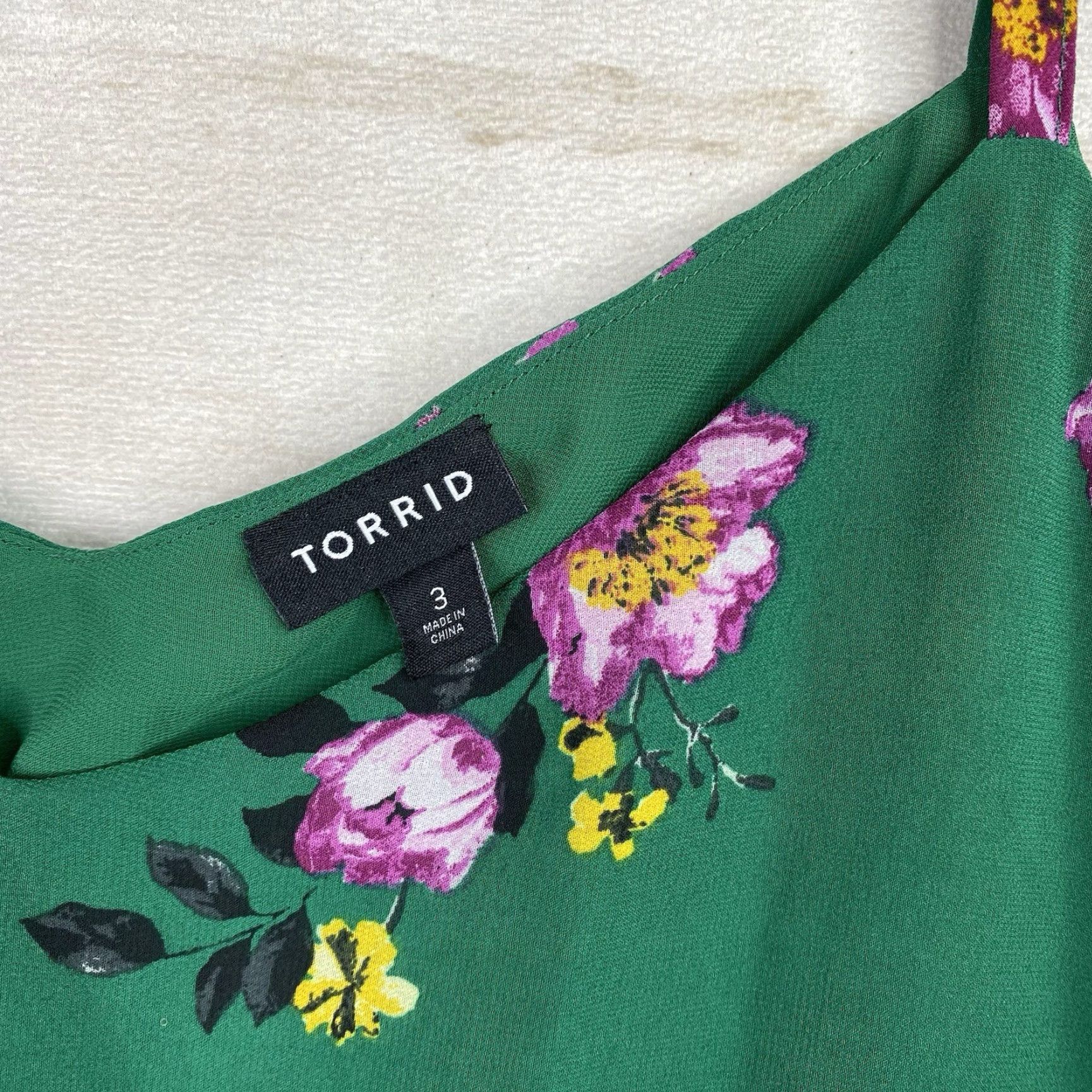 Torrid Torrid Tank Womens 3X Green Floral Strappy Front Cami Beach Party Cruise Size XXL / US 16-18 / IT 52-54 - 2 Thumbnail