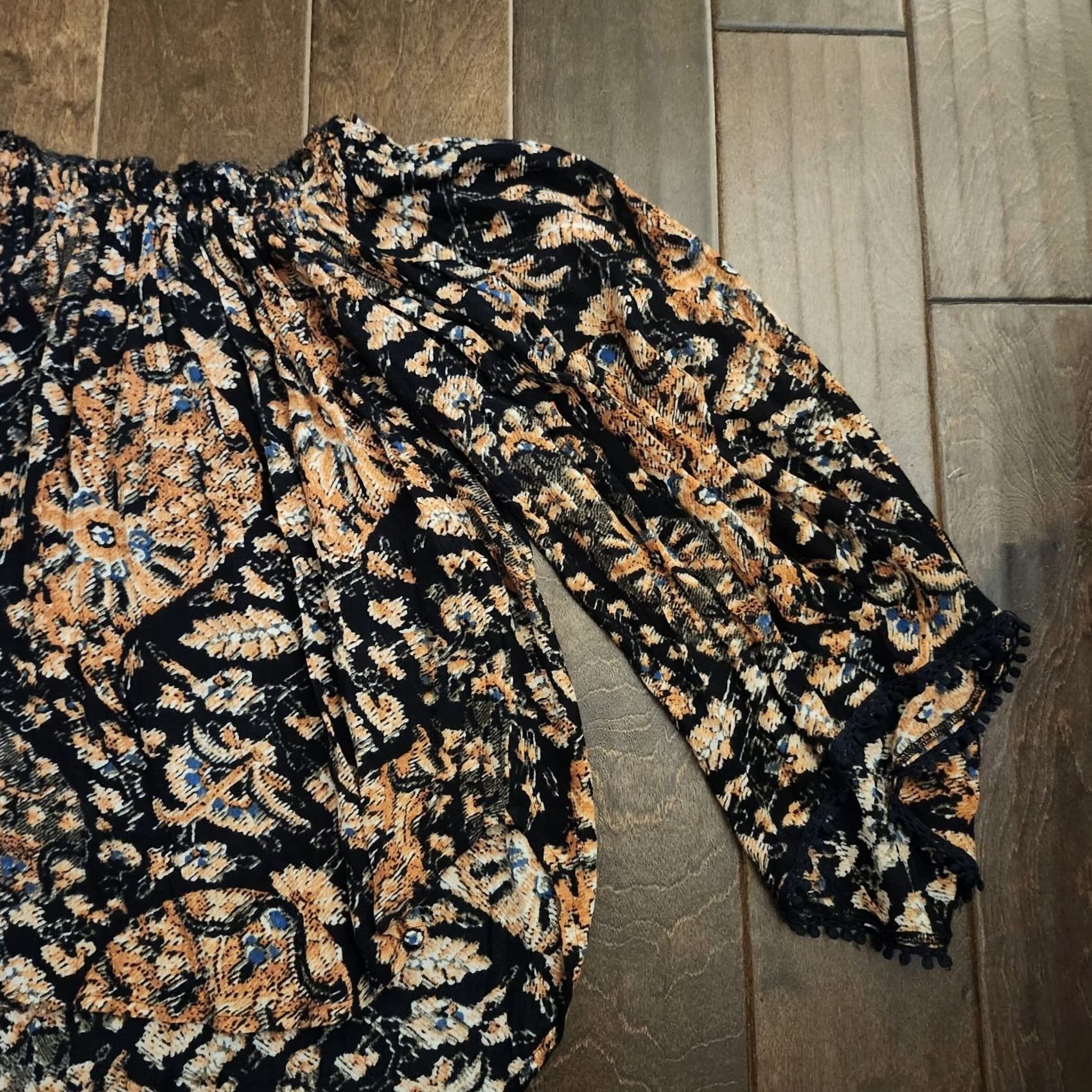 Abercrombie & Fitch Abercrombie & Fitch Womens Small Off Shoulder Boho Long Sleeve Blouse Top Shirt Blouse Multicolor Boho Regular Fit Womens Size S / US 4 / IT 40 - 5 Thumbnail