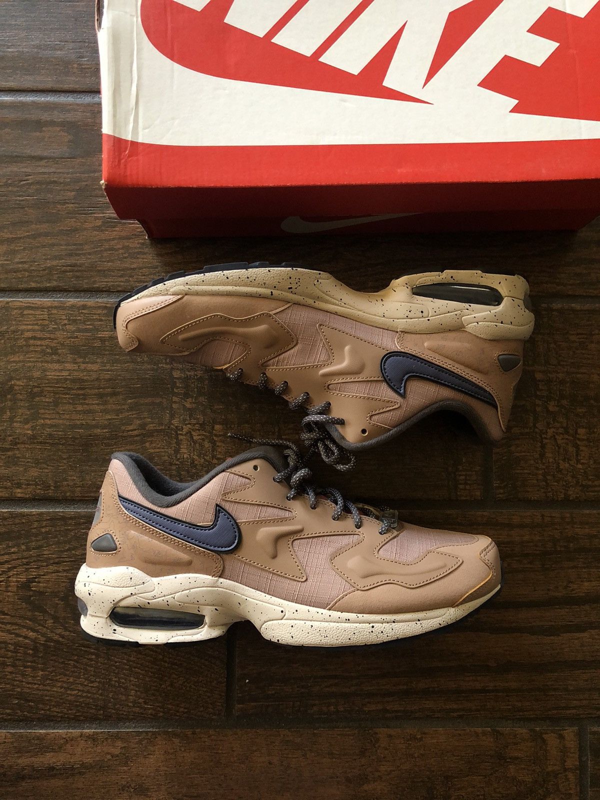 Nike × Nike ACG Crazy Nike Air Max 2 light Y2K Hiking brown Size US 8.5 / EU 41-42 - 2 Thumbnail