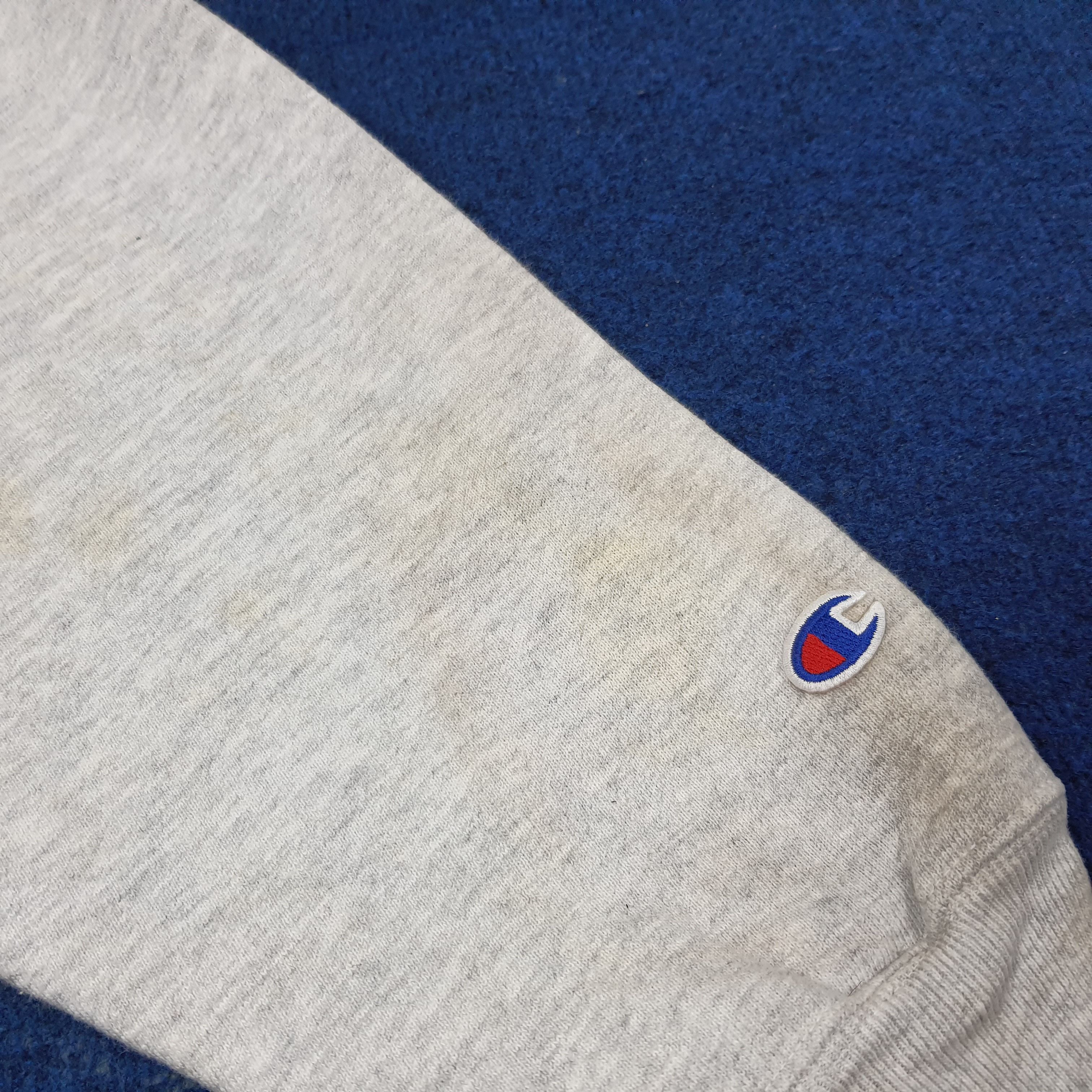 Champion Vintage Champion P.D.S Football Team Sweatshirt C254N16 Size US XL / EU 56 / 4 - 11 Thumbnail