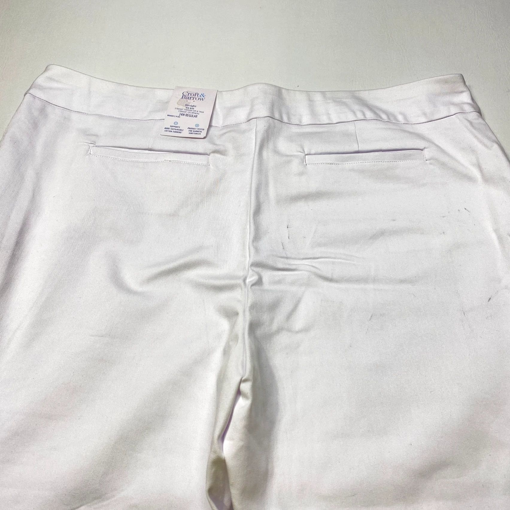 Croft & Barrow NWT Croft & Barrow Effortless Stretch Pants Womens 24w Reg White Straight Leg Size 42" / US 20 - 6 Thumbnail