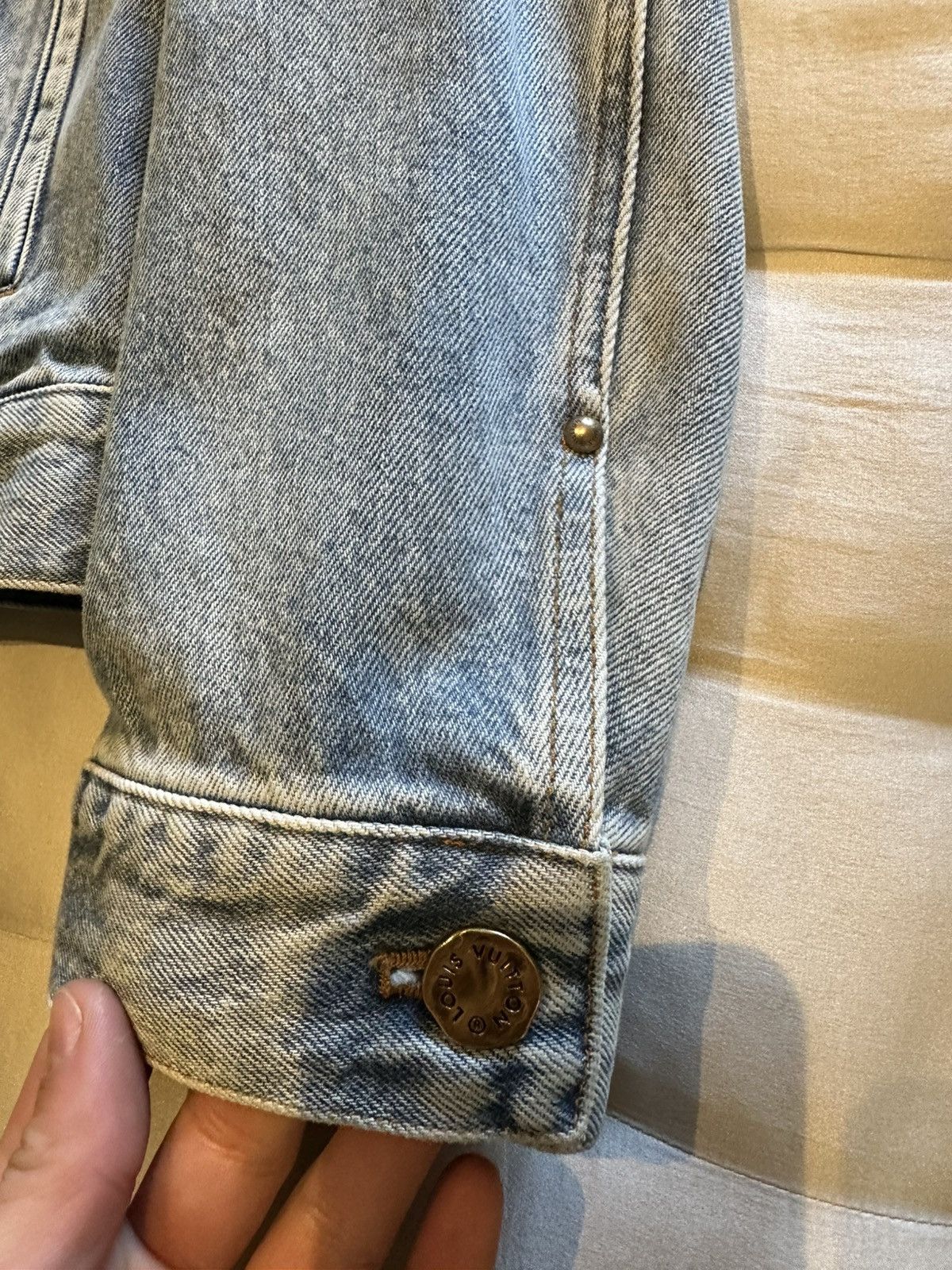 Louis Vuitton × Virgil Abloh Louis vuitton dna denim jacket Size US S / EU 44-46 / 1 - 11 Thumbnail
