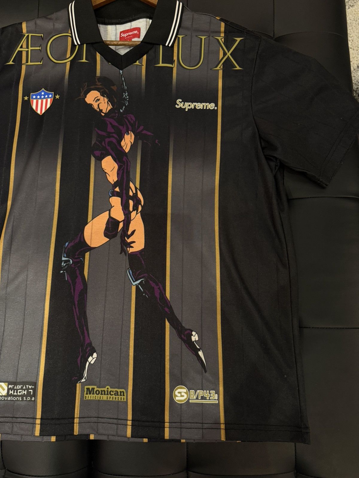 Supreme Size L - Supreme Aeon Flux Soccer Jersey Size US L / EU 52-54 / 3 - 3 Thumbnail