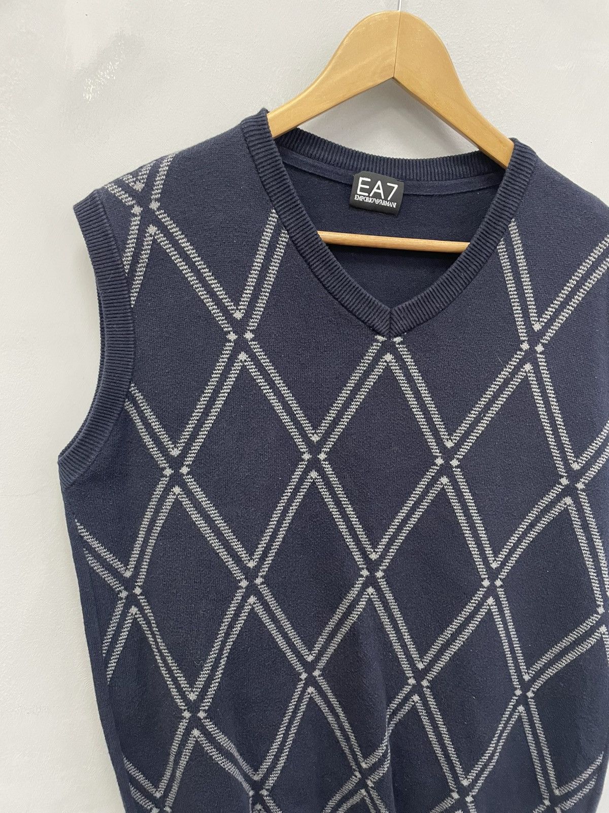 Emporio Armani × Japanese Brand × Vintage VINTAGE ARCHIVE Y2K GOLF STYLE KNITTED VEST EMPORIO ARMANI Size US M / EU 48-50 / 2 - 4 Thumbnail