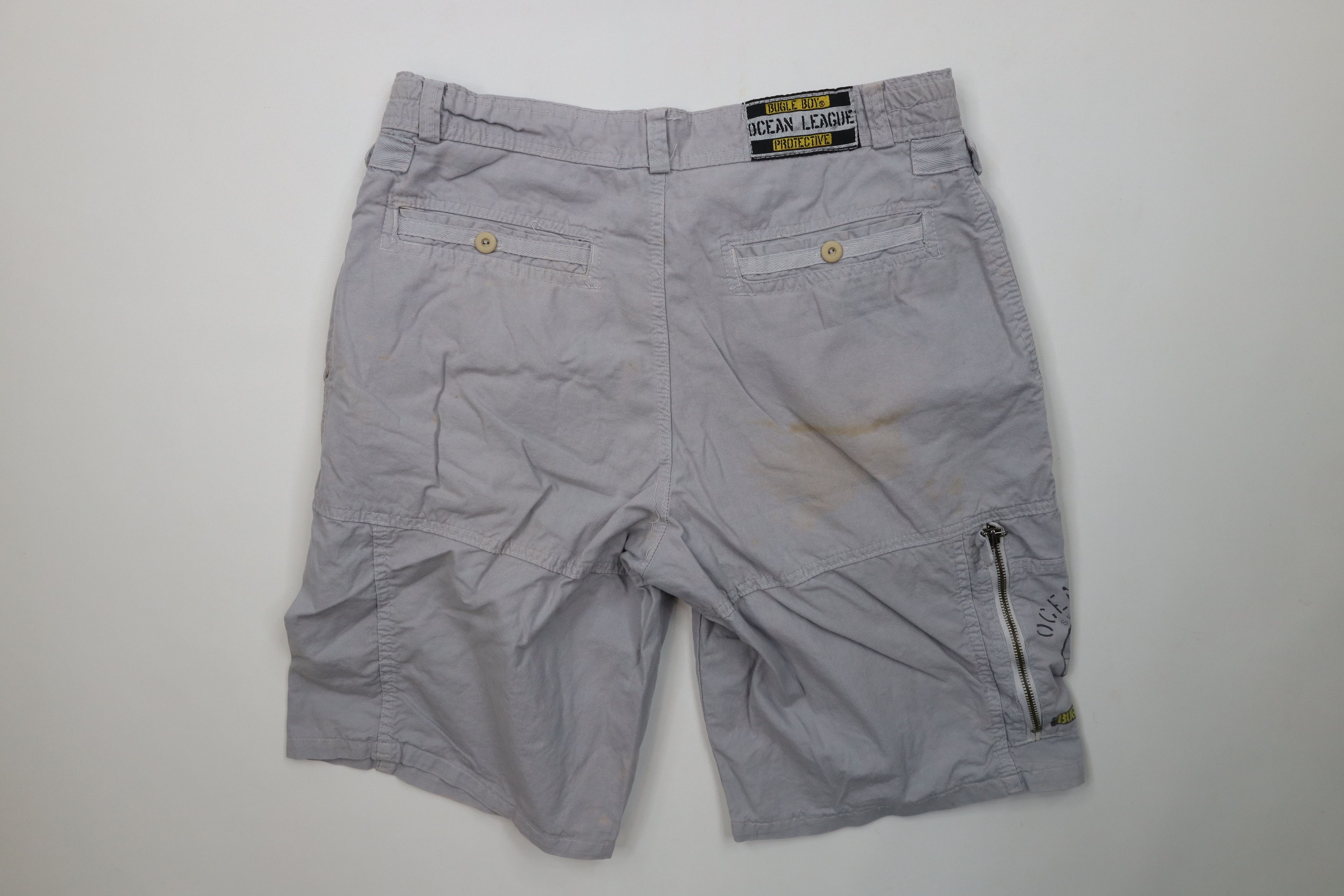 Vintage Vintage 90s Bugle Boy Ocean League Pleated Shorts Gray Size US 32 / EU 48 - 12 Thumbnail