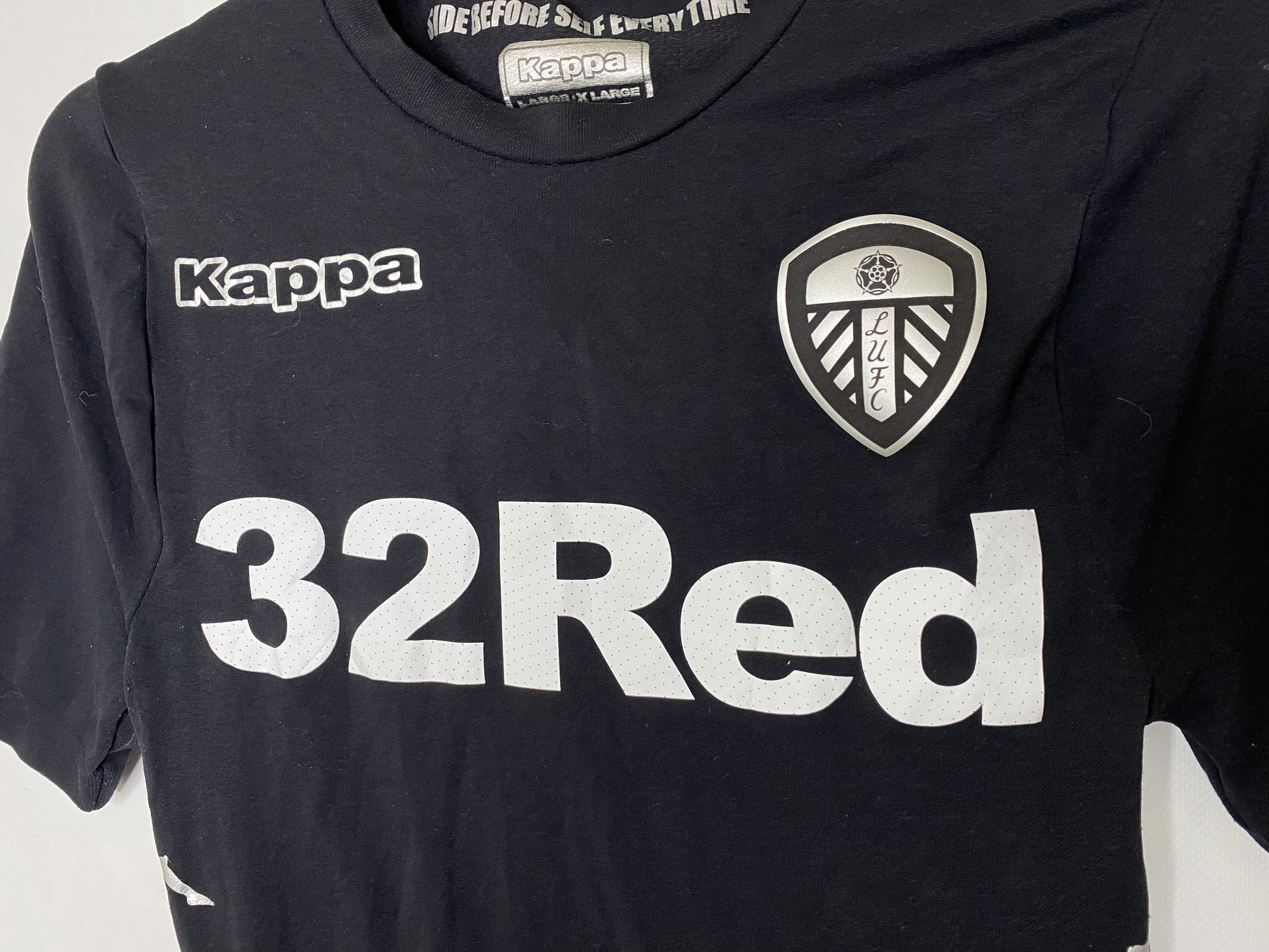 Kappa LEEDS UNITED 2017 AWAY PLAYER ISSUE FOOTBALL SHIRT SOCCER Size US L / EU 52-54 / 3 - 7 Thumbnail