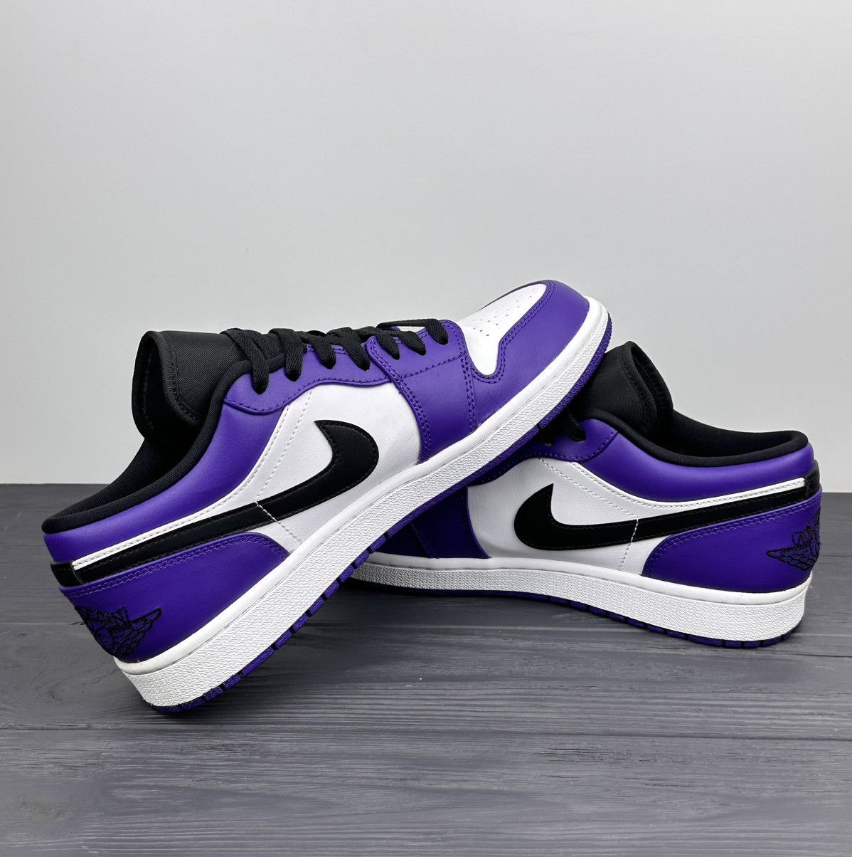 Nike Nike Air Jordan 1 Low Leather Court Purple White Black Sz 9 Size US 9 / EU 42 - 6 Thumbnail