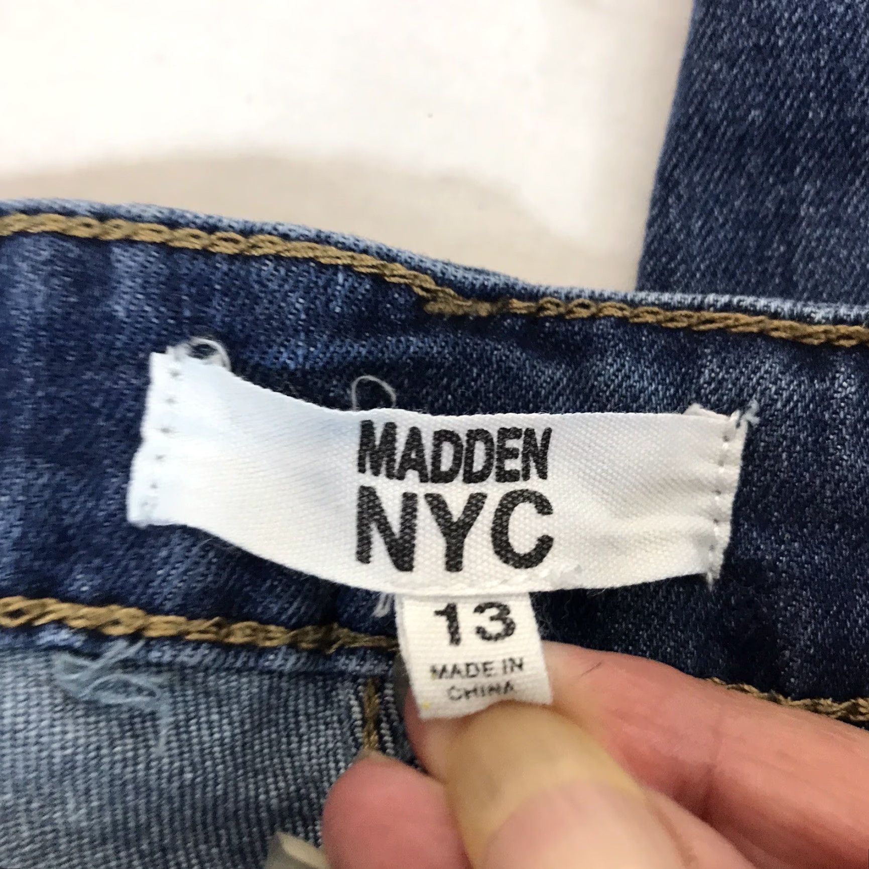 Vintage Madden NYC High-Rise Jeans Women's Size 13 Blue Denim 32x23 5-Pocket Modern Size 34" / US 12 / IT 48 - 3 Thumbnail