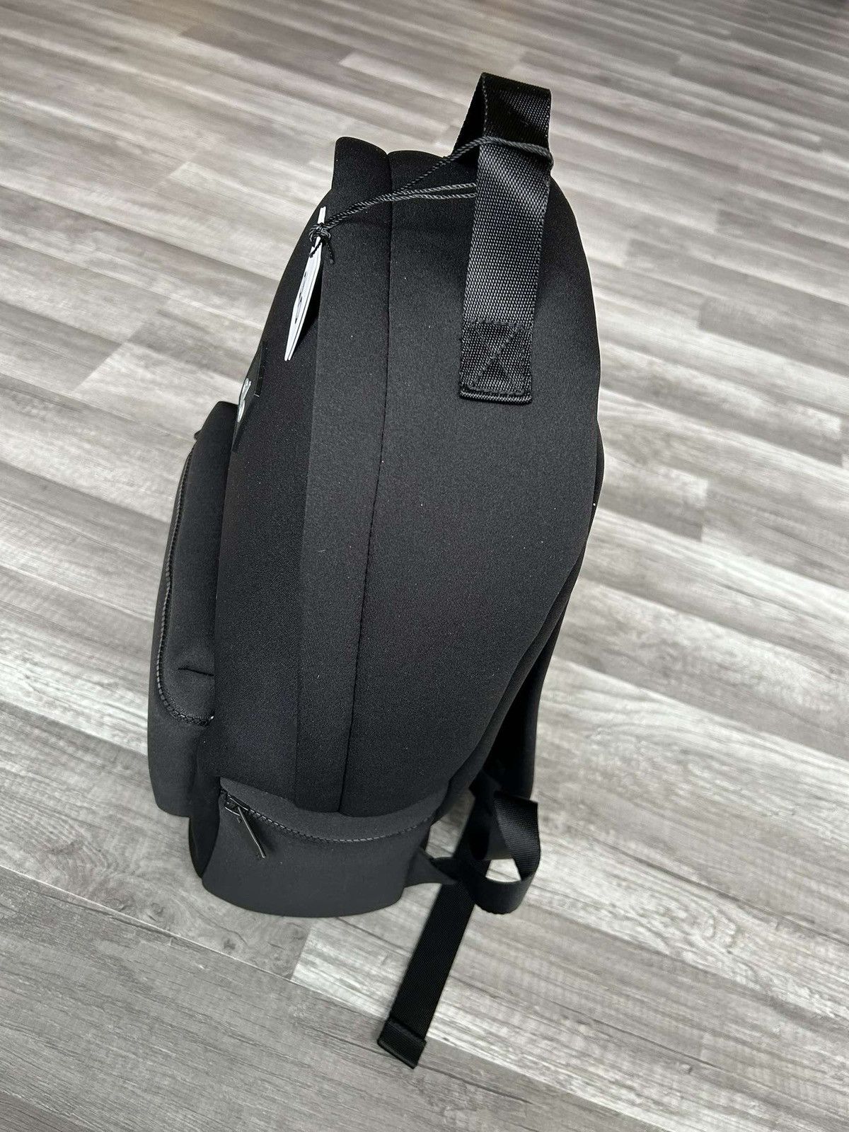 Alo Yoga Alo Yoga Stow Backpack Black New With Tags 17.6L Size ONE SIZE - 4 Thumbnail