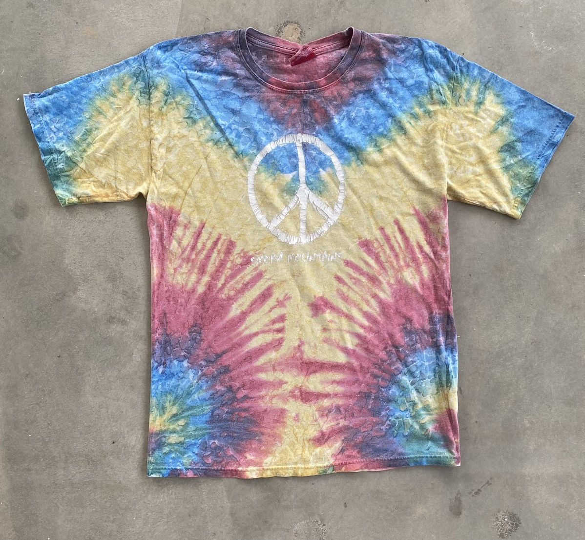 Hanes VINTAGE SMOKY MOUNTAIN TYE DYE TEE Size US M / EU 48-50 / 2 - 1 Thumbnail